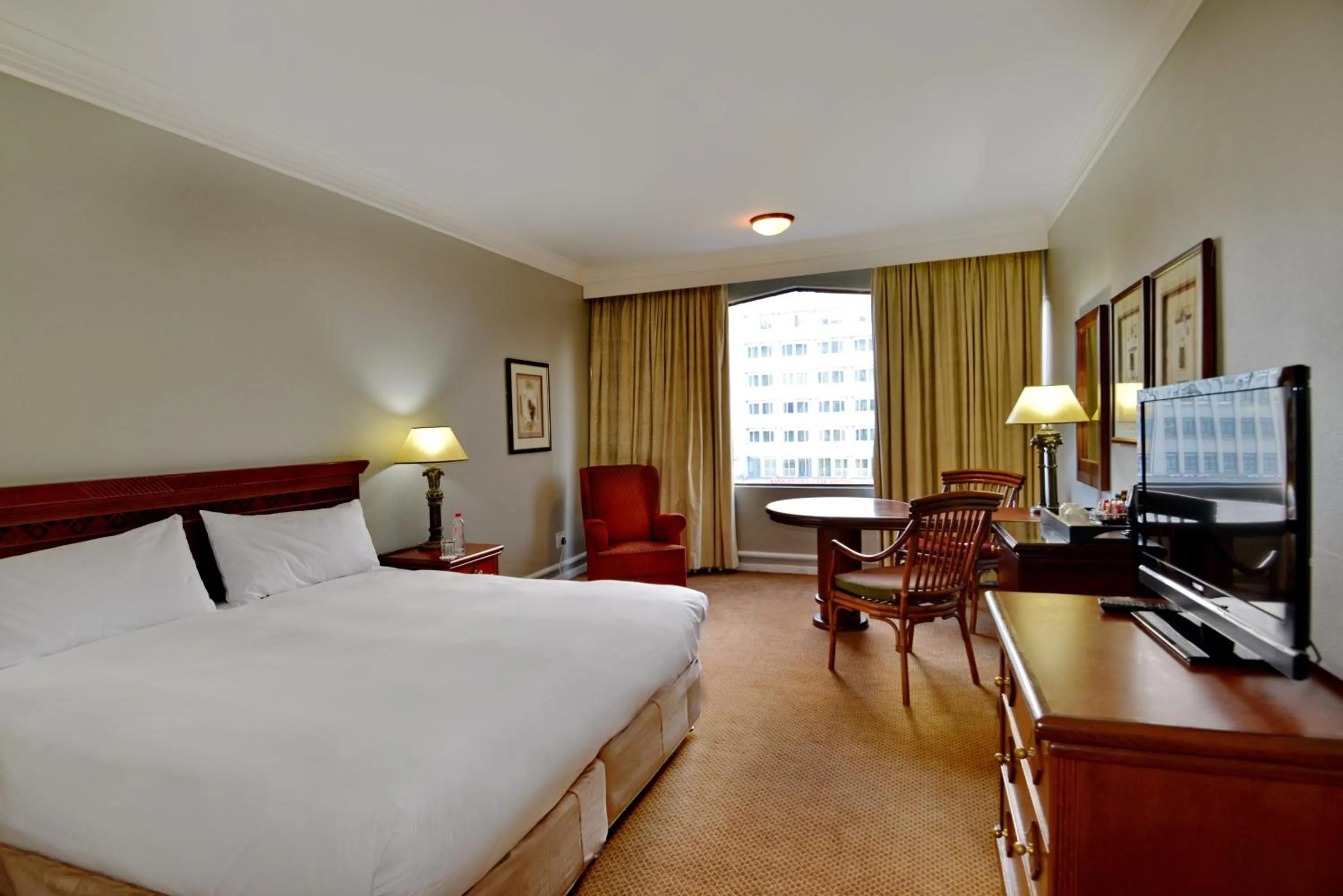 Bed in The Capetonian - Halal