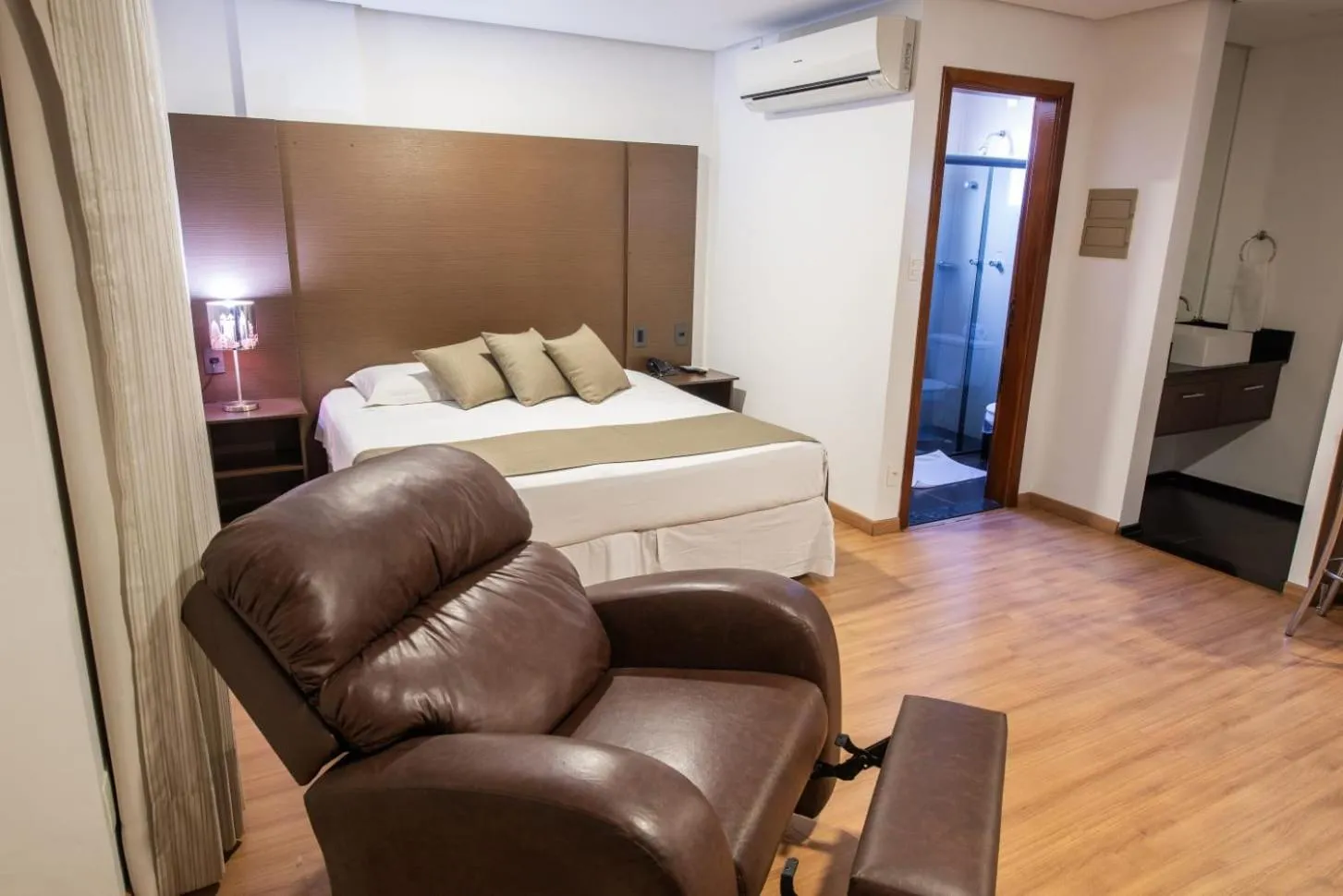 Bed in Olavo Bilac Hotel