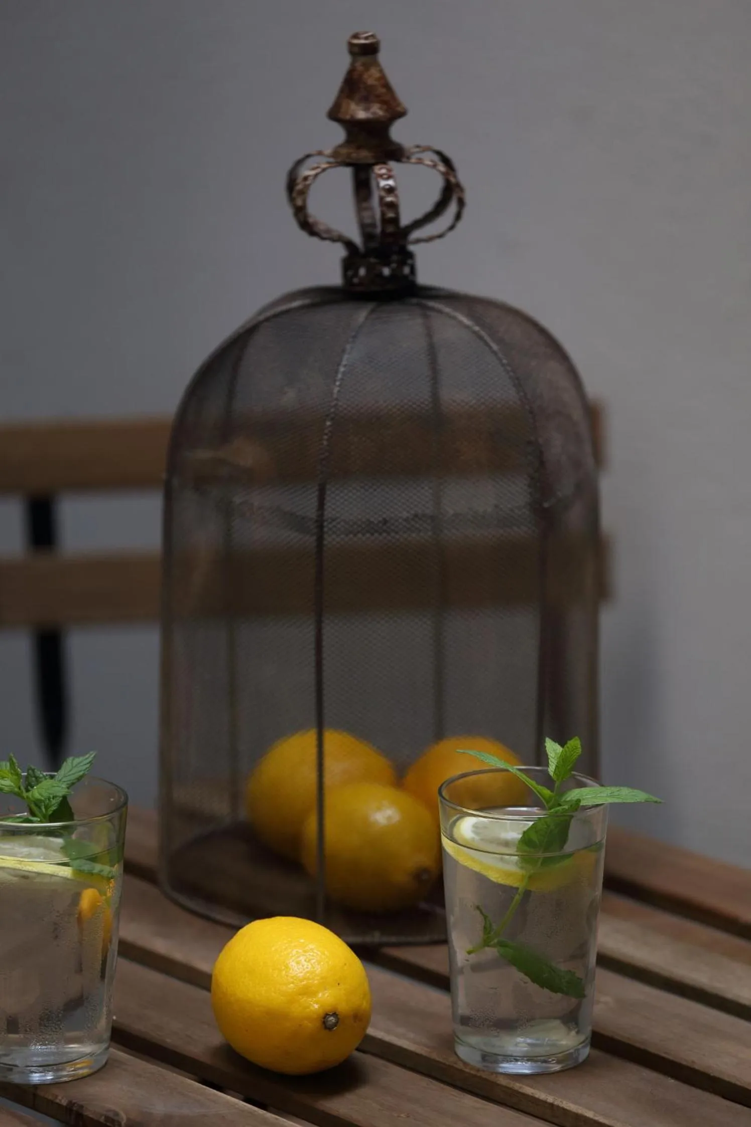 Decorative detail in V1935 Luxurious Apartments