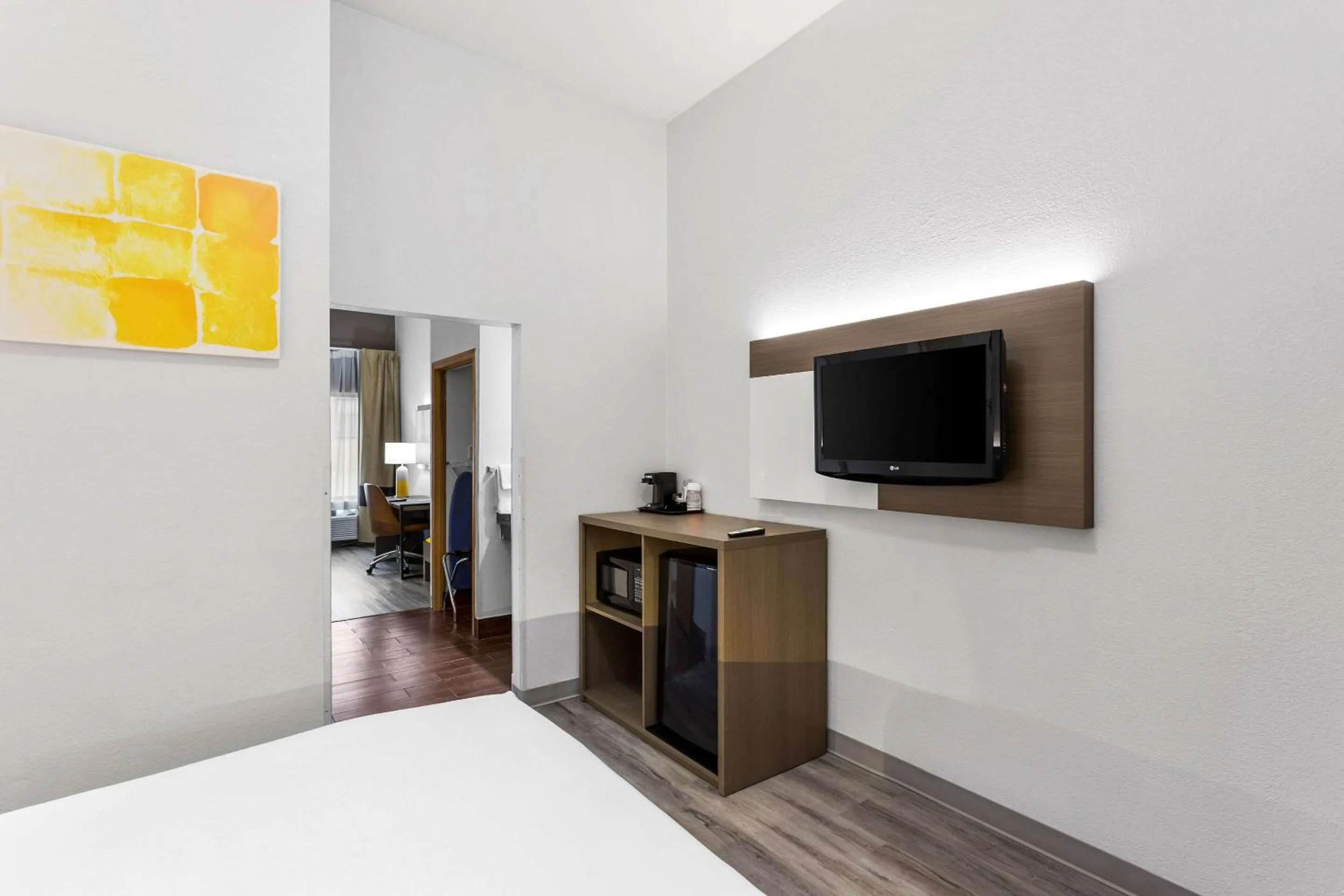 Bedroom, Bed in Comfort Inn & Suites Kenosha-Pleasant Prairie