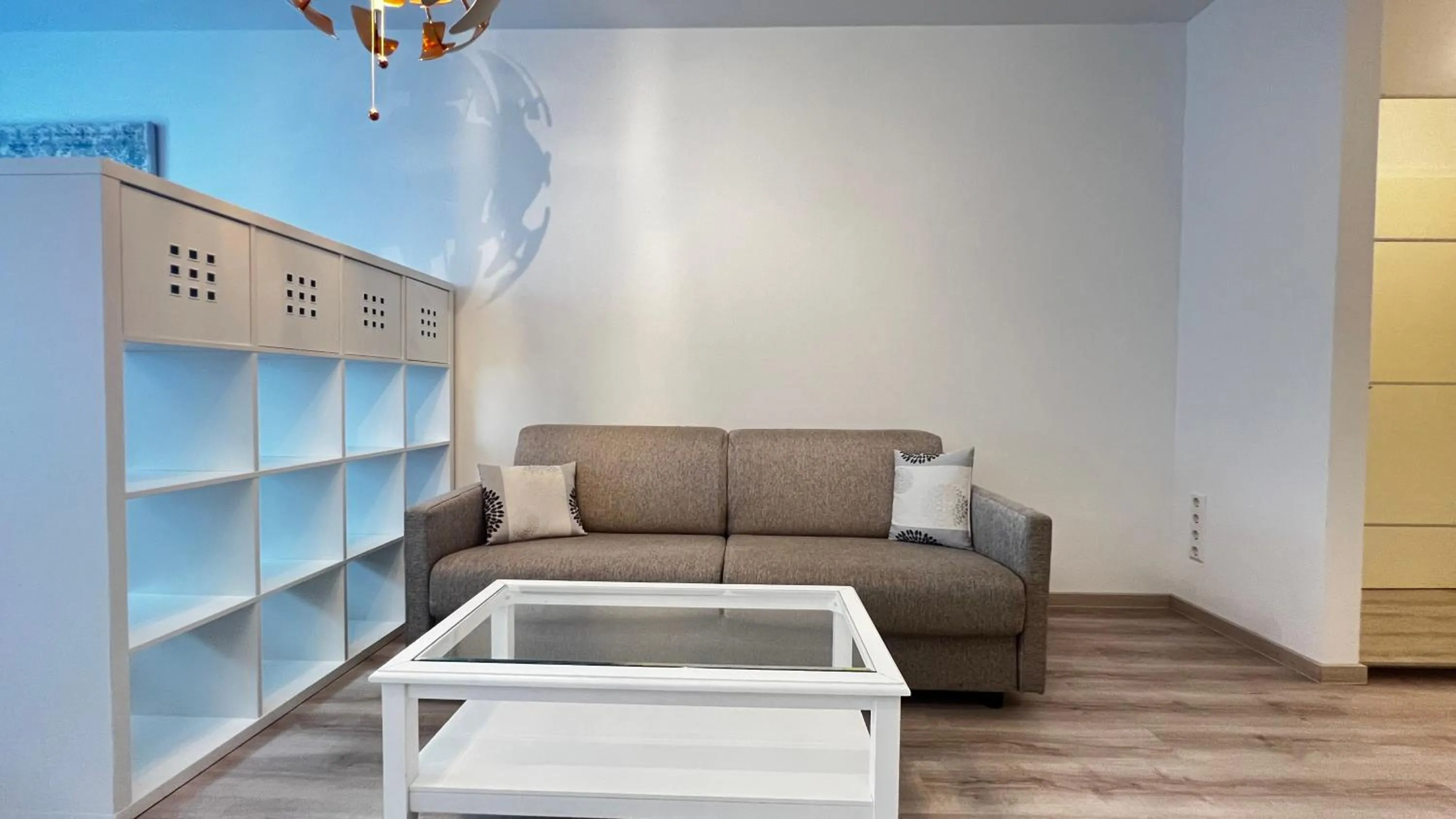 Living room in Blue Riverside Apartments