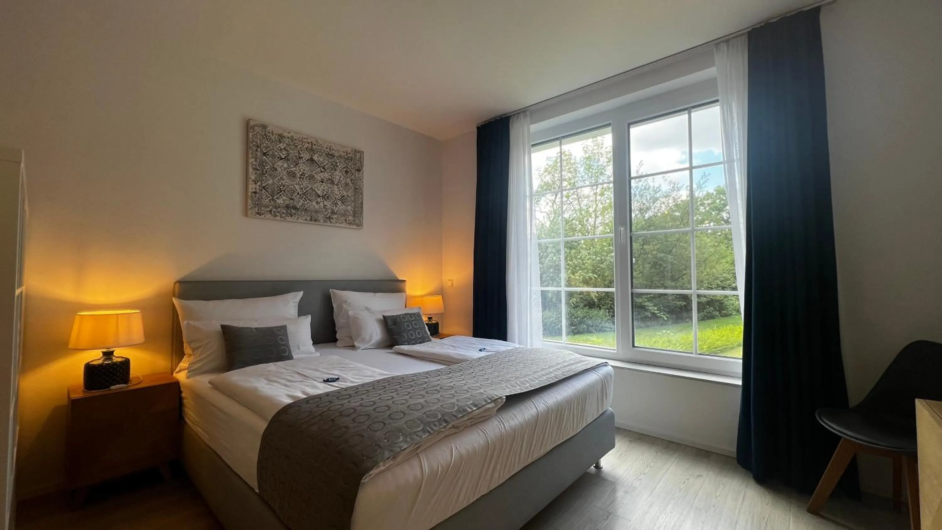 Photo of the whole room, Bed in Blue Riverside Apartments