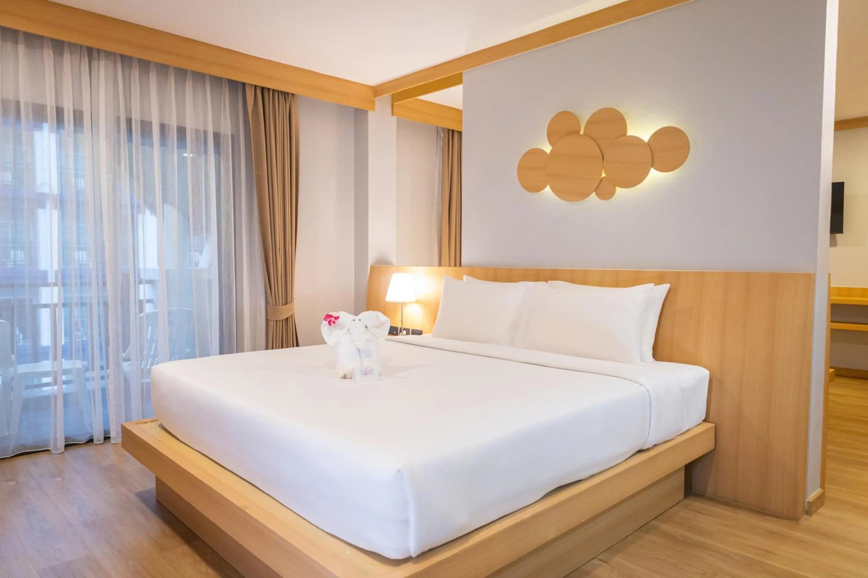 Bedroom, Bed in Amata Patong