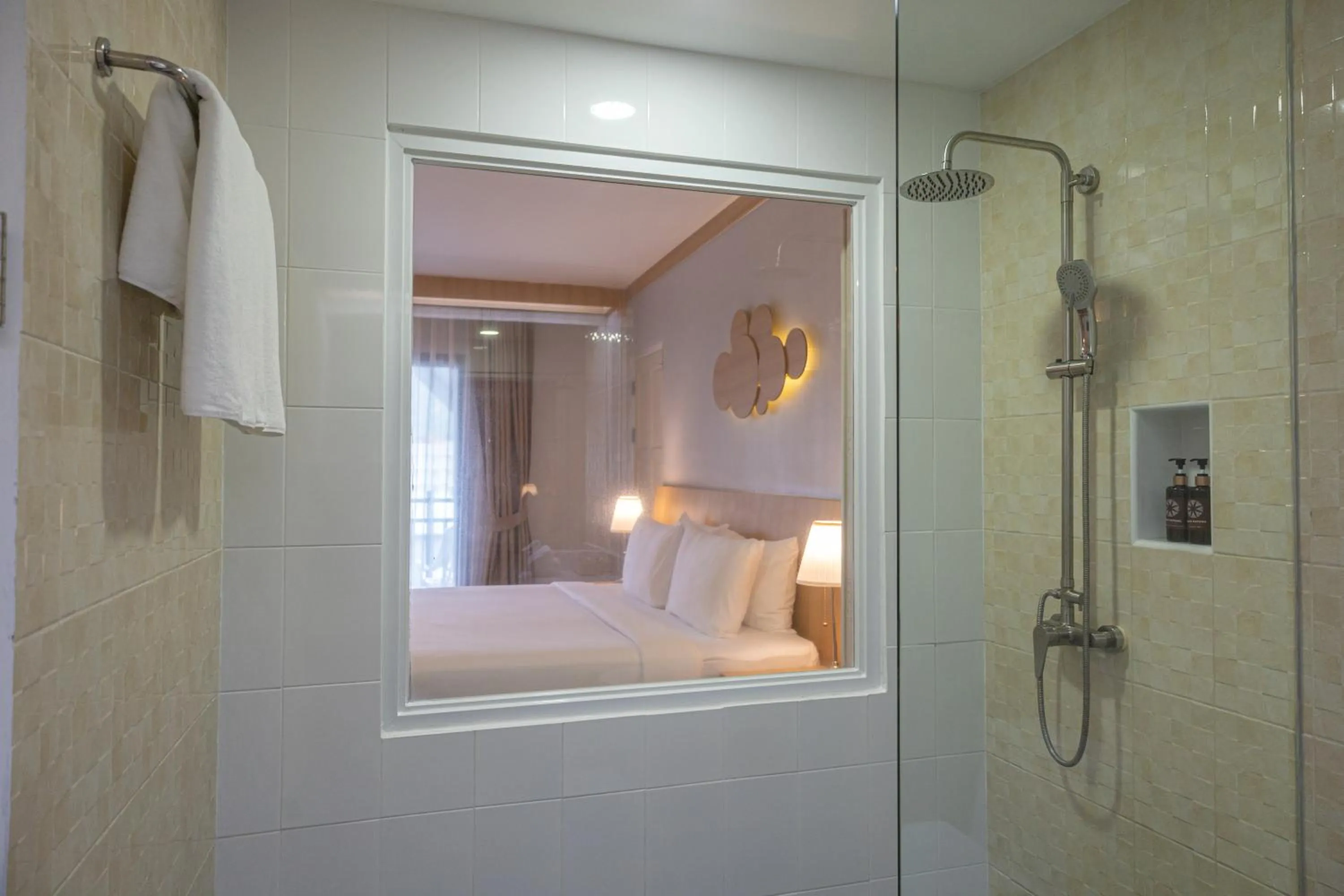 Bathroom in Amata Patong