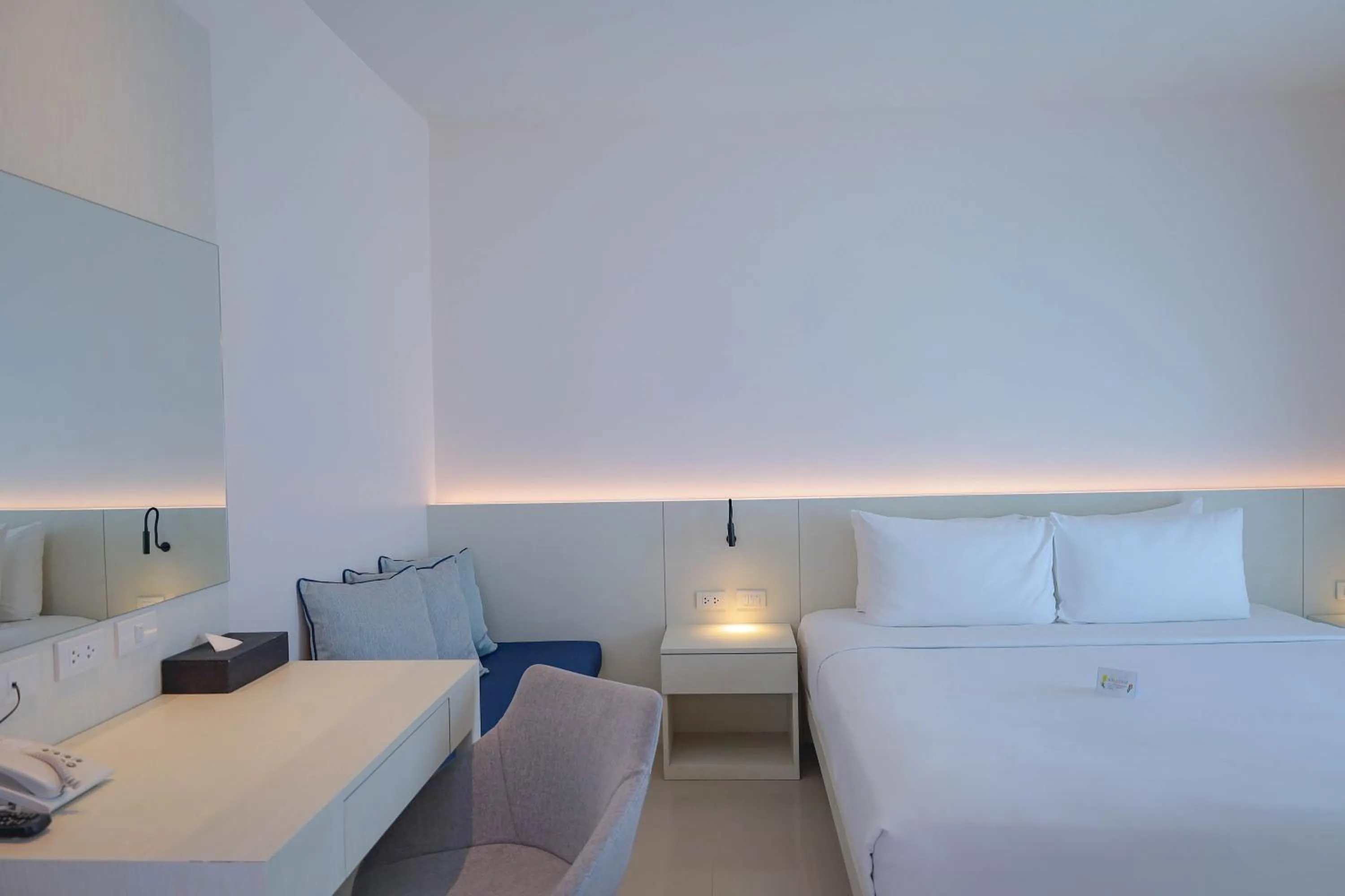 Bedroom, Bed in Amata Patong