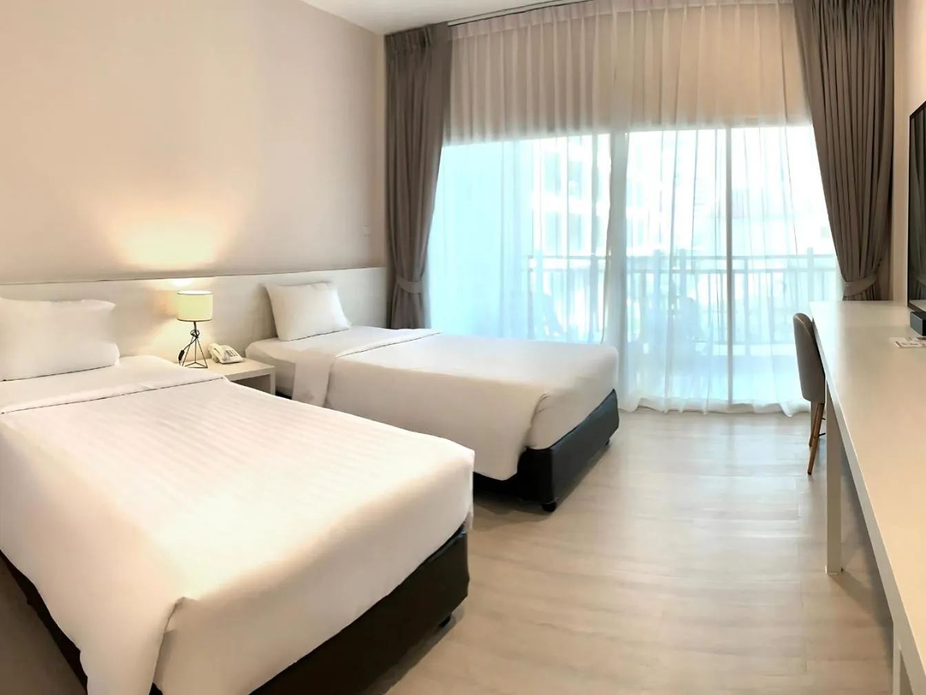 Bedroom, Bed in Amata Patong