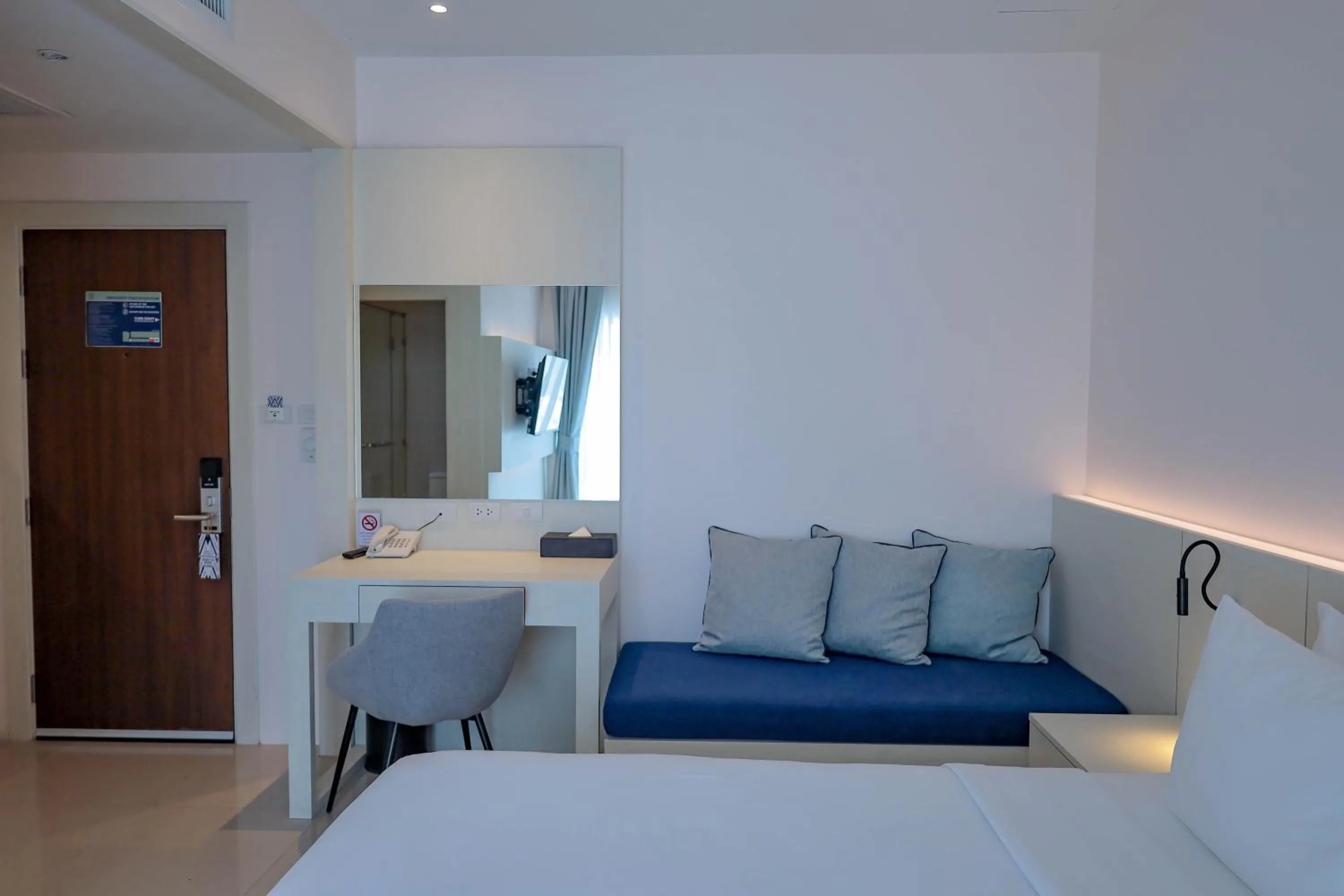 Bedroom, Bed in Amata Patong