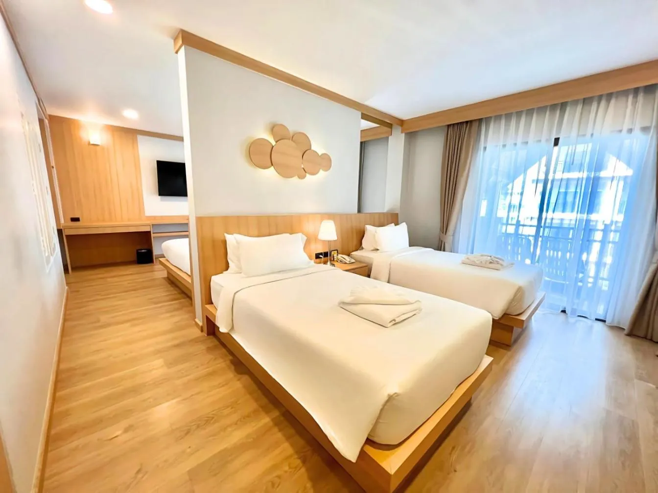 Bedroom, Bed in Amata Patong