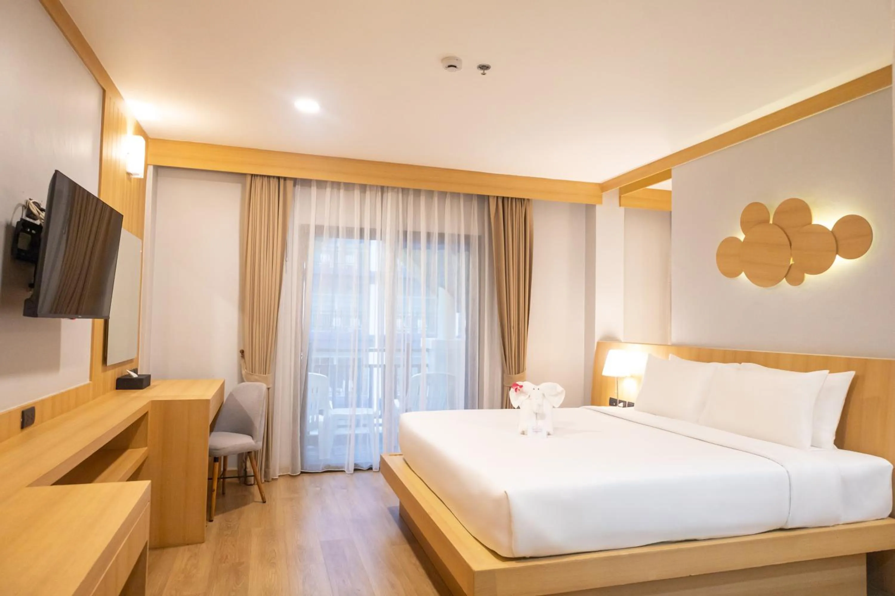 Bedroom, Bed in Amata Patong