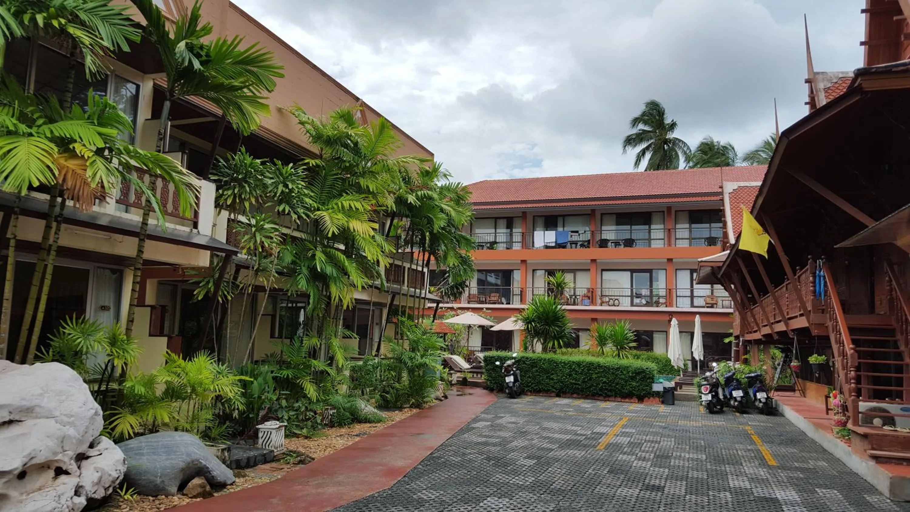 Property building in Grand Thai House Resort Lamai