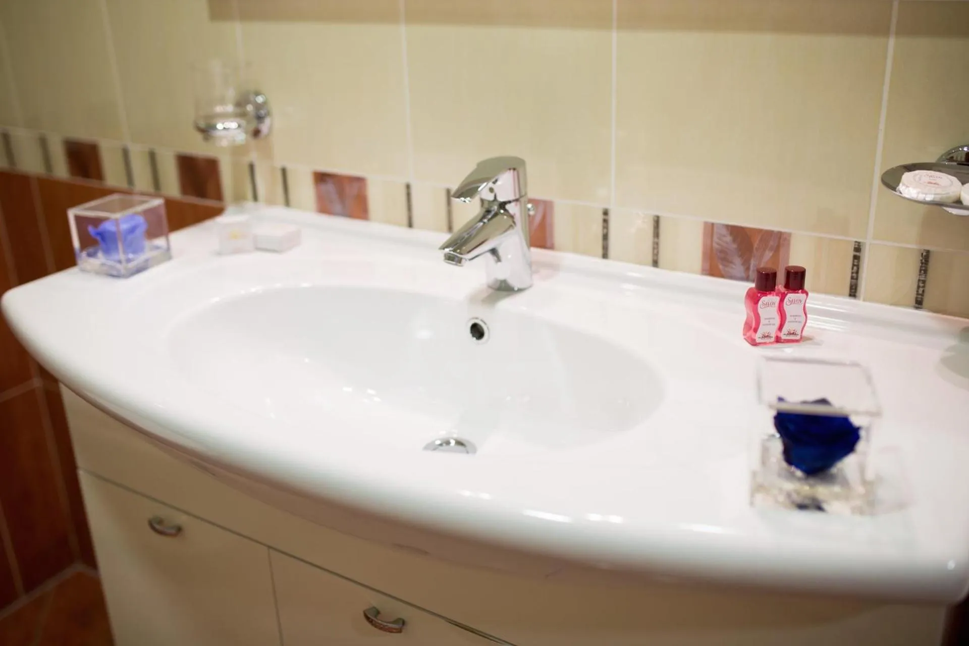 Bathroom in Hotel Galeb