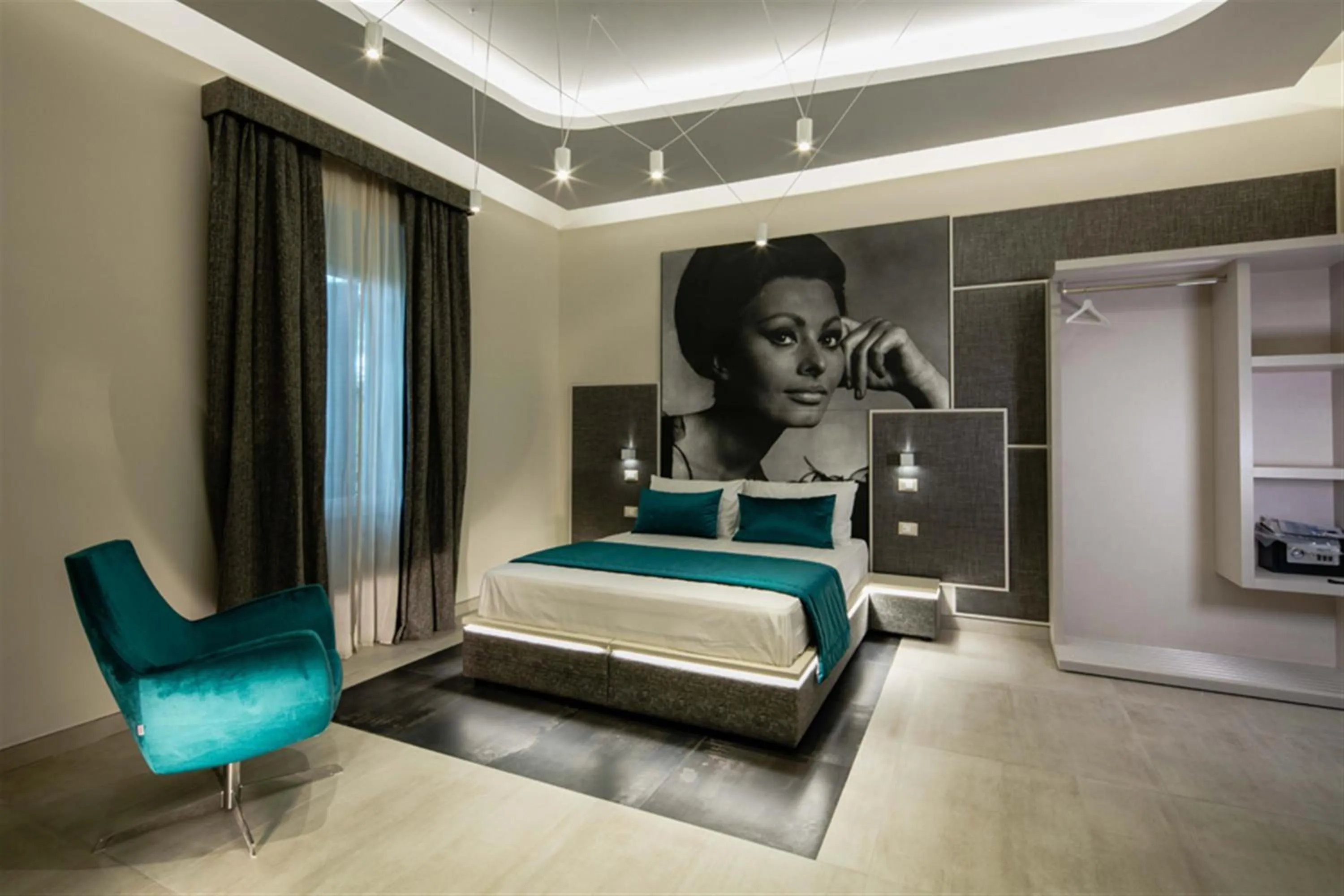 Bedroom, Bed in Via Veneto Luxury Suites