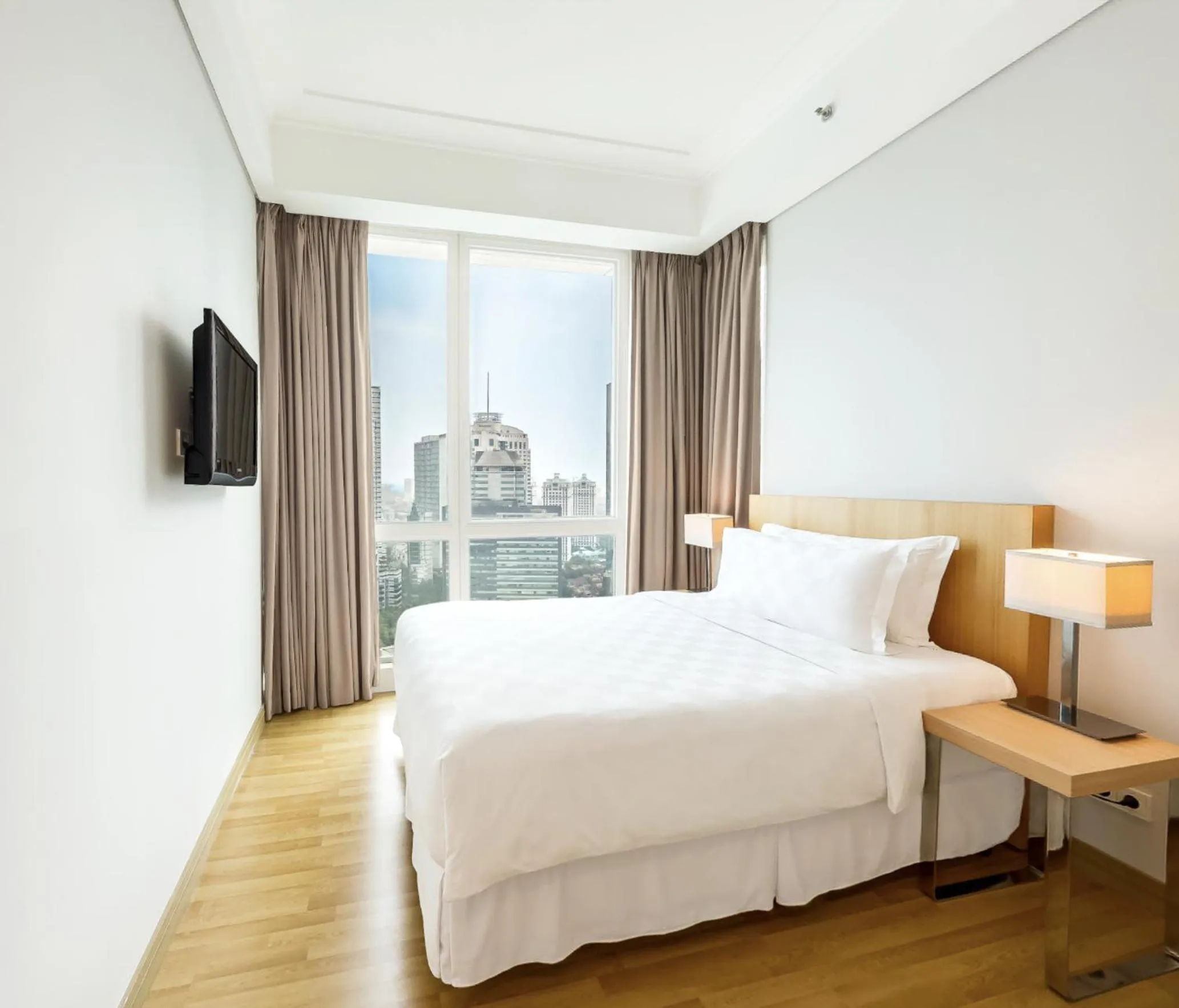 Bedroom, Bed in Fraser Residence Sudirman Jakarta