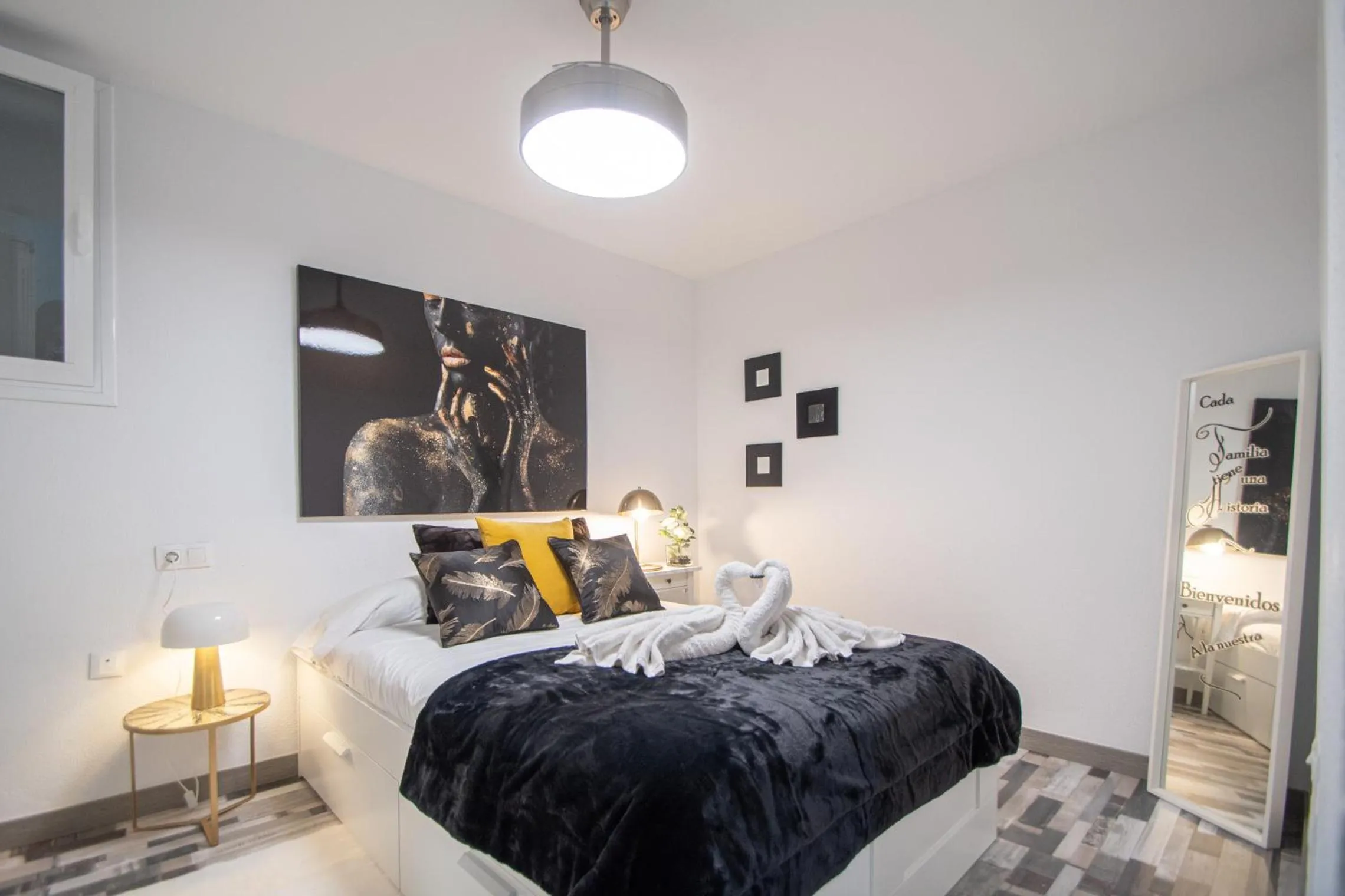 Bedroom, Bed in Apartamento Arco de los Blanco