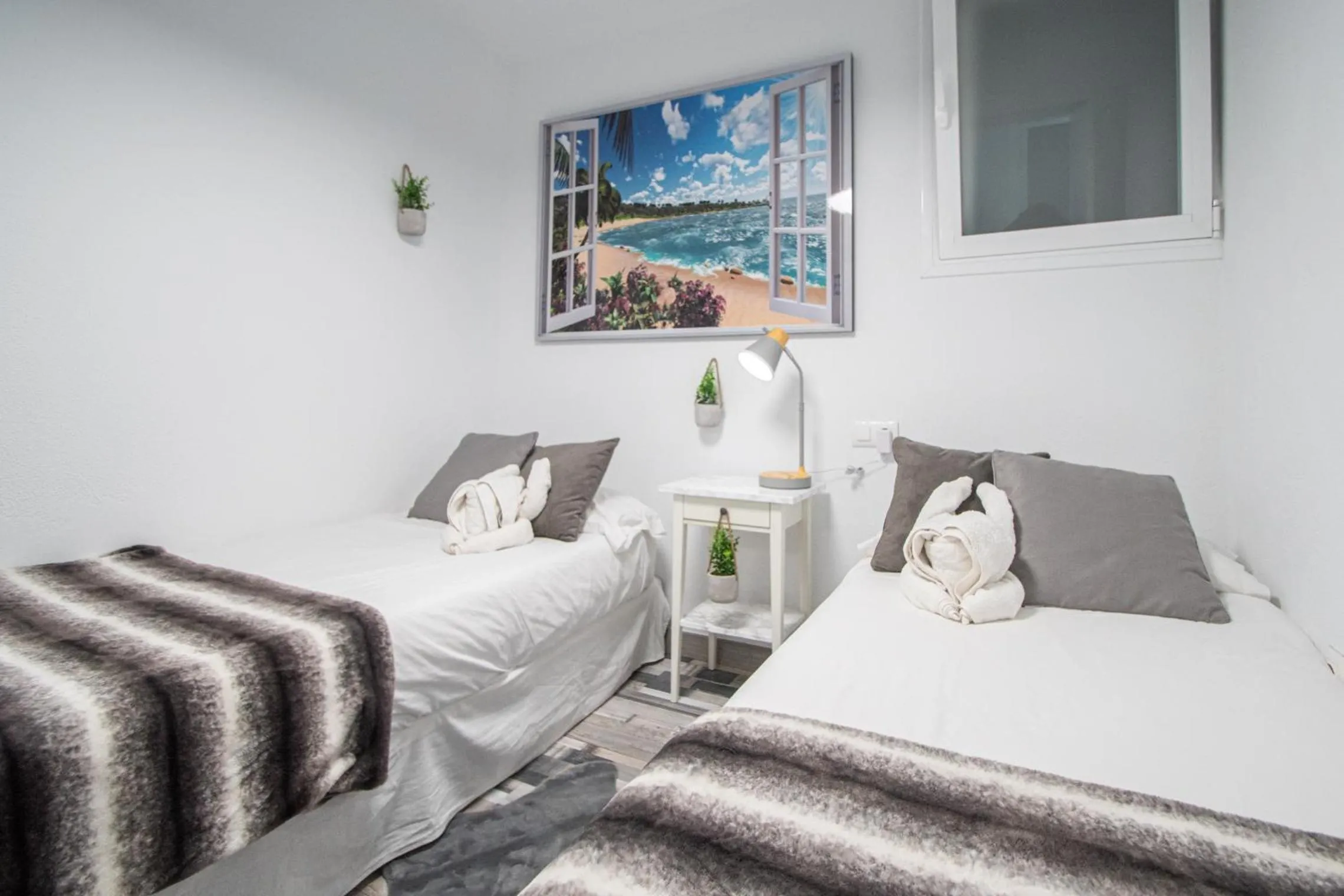 Bedroom, Bed in Apartamento Arco de los Blanco