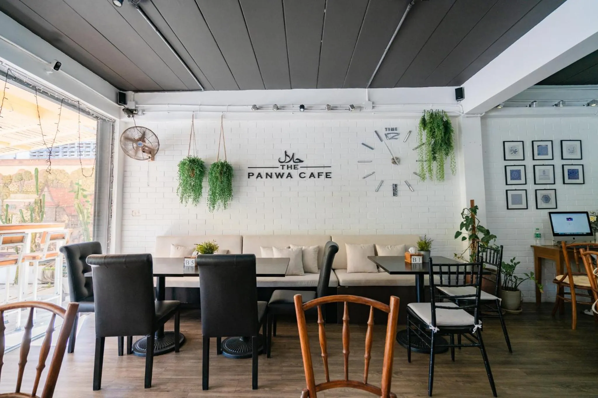 Living room in The Panwa Guesthouse, Phuket