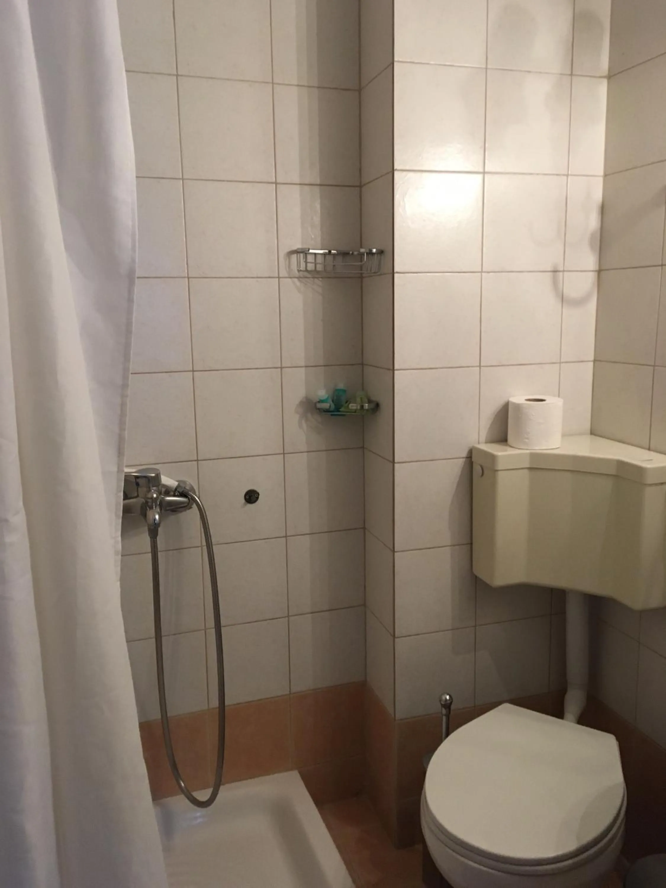 Hotel Orestion - Bike and motorcycle friendly hotel