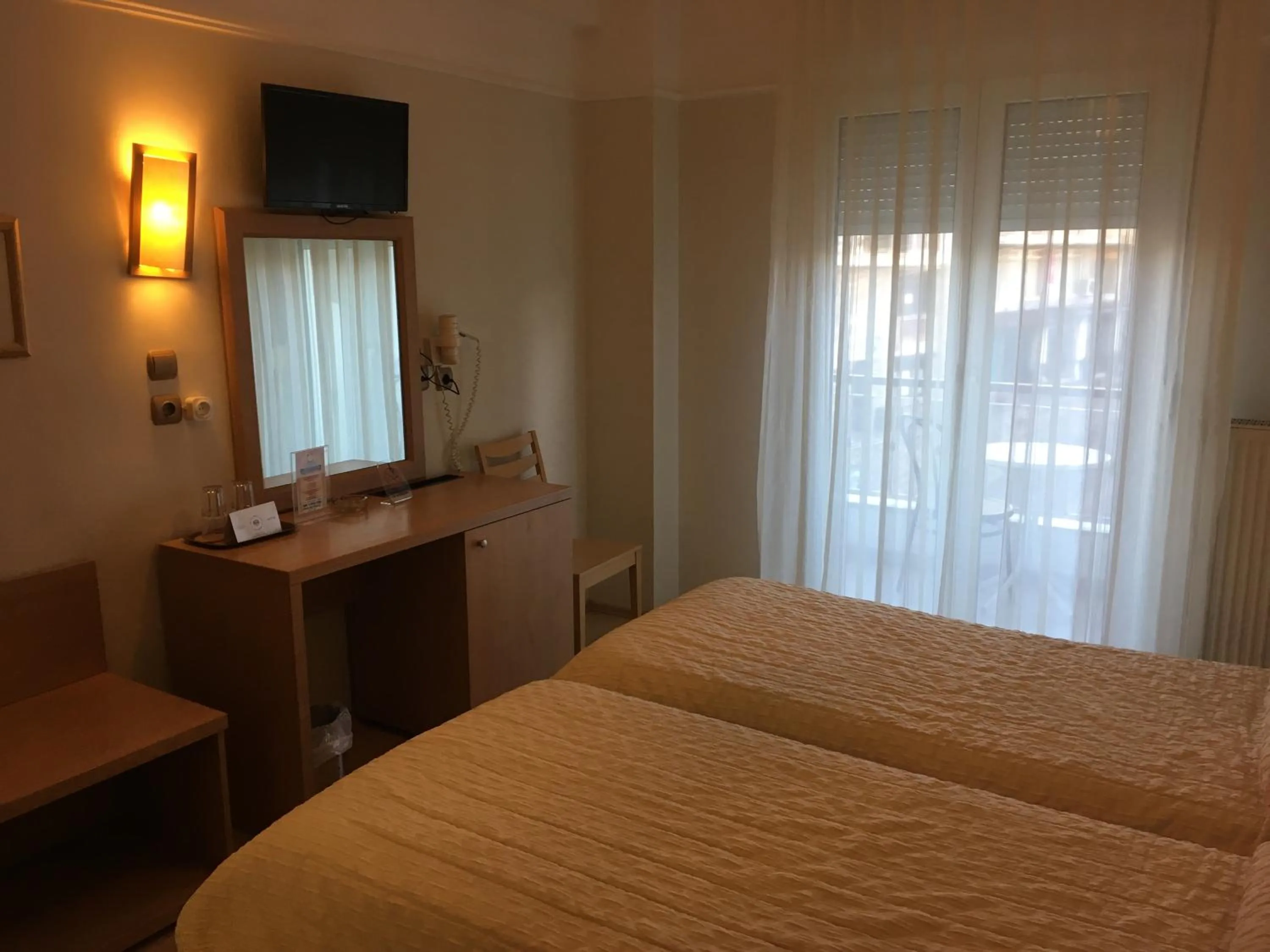 Bed in Hotel Orestion - Bike and motorcycle friendly hotel