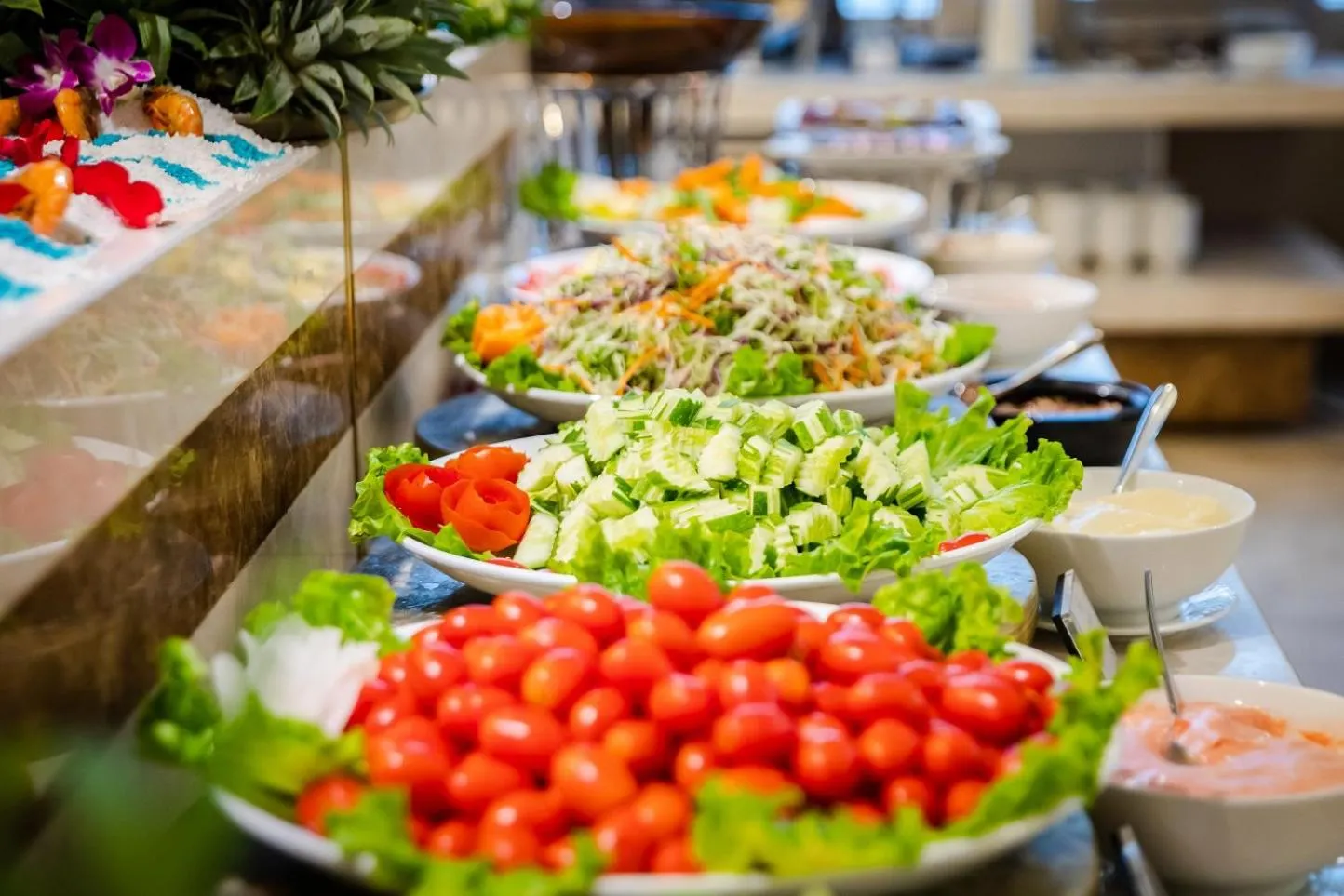 Buffet breakfast in Muong Thanh Grand Ha Long Hotel