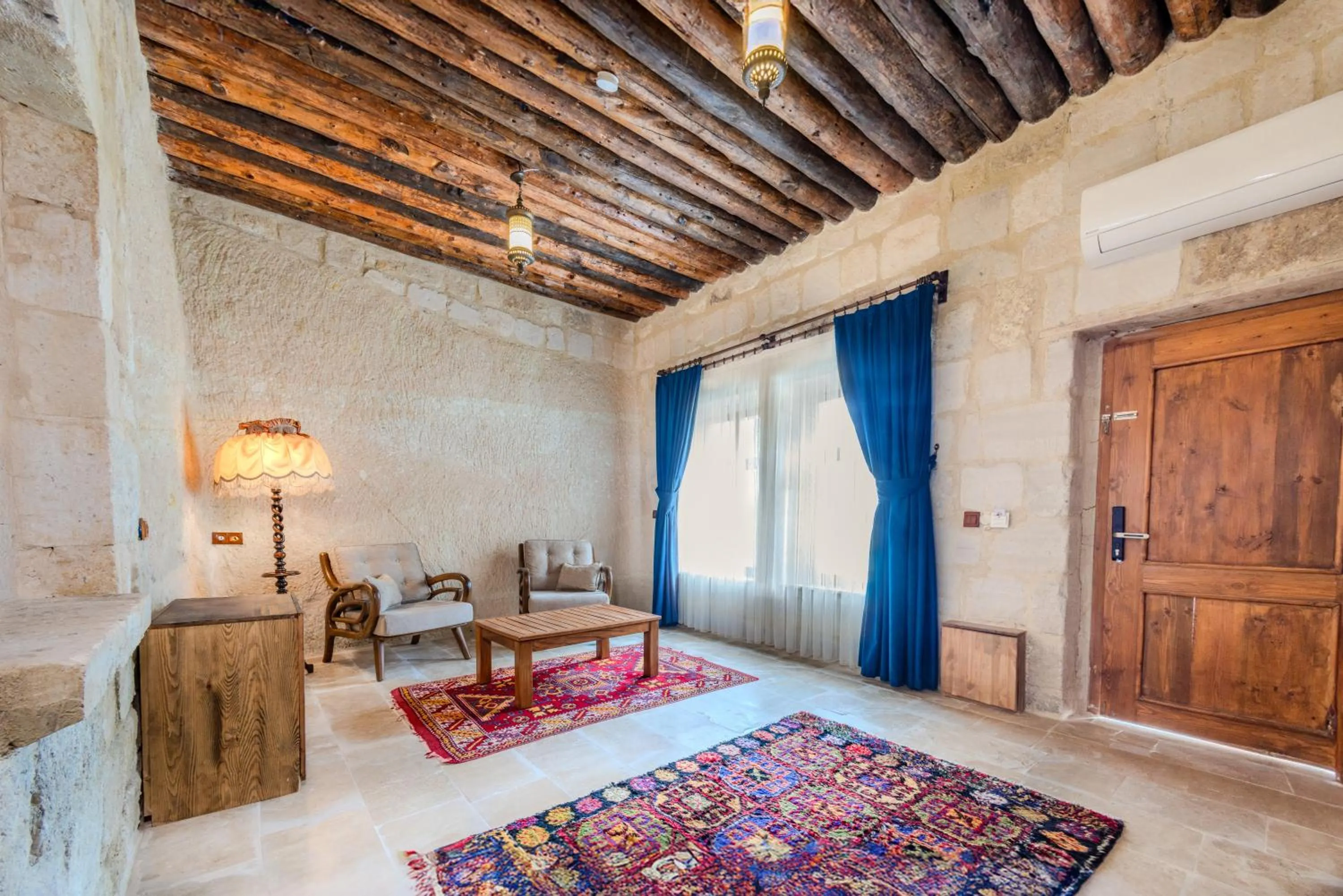 Living room, Bed in MDC Cave Hotel Cappadocia