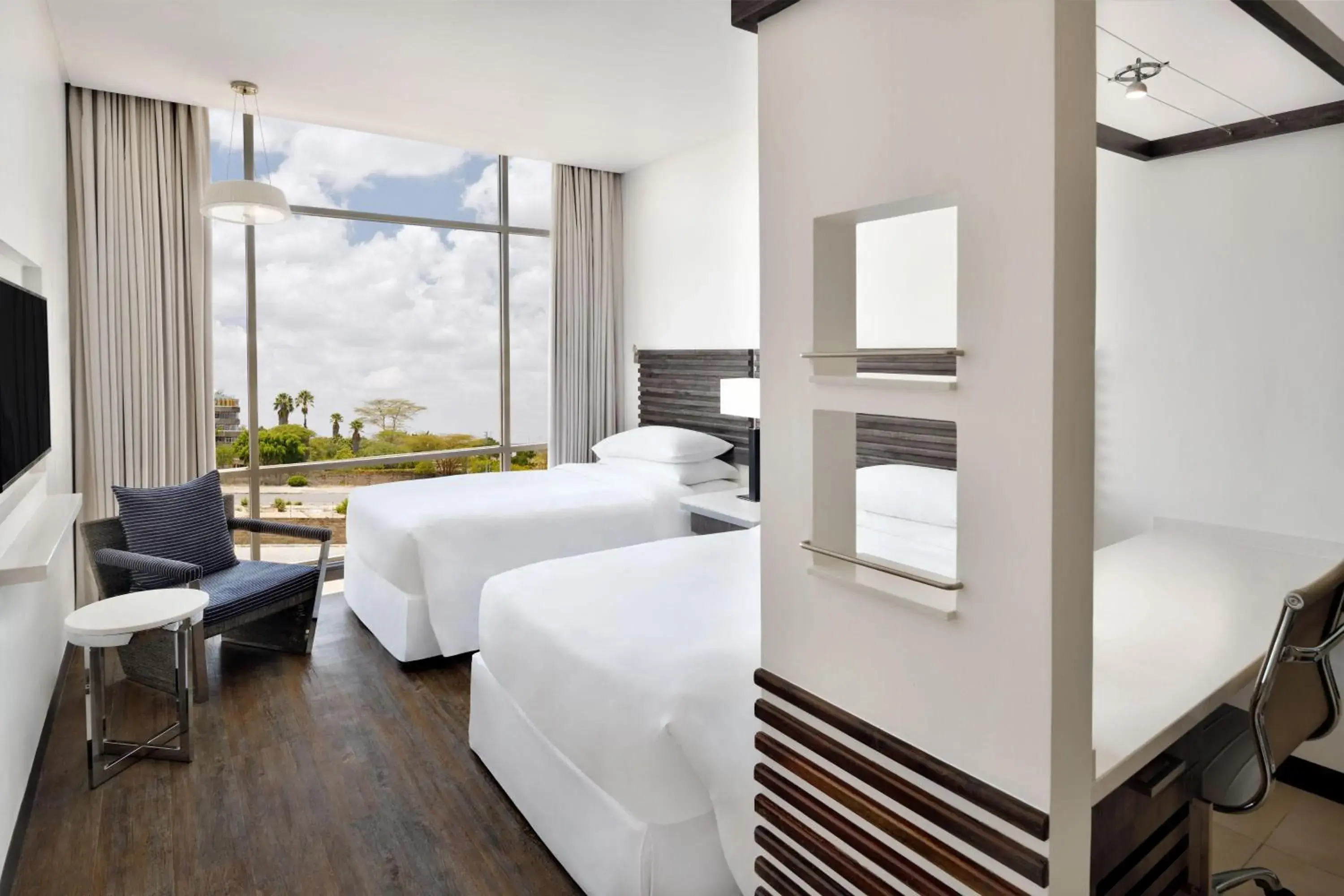 Traditional Twin, Guest room, 2 Twin/Single Bed(s) in Four Points by Sheraton Nairobi Airport Traditional Twin, Guest room, 2 Twin/Single Bed(s) in Four Points by Sheraton Nairobi Airport