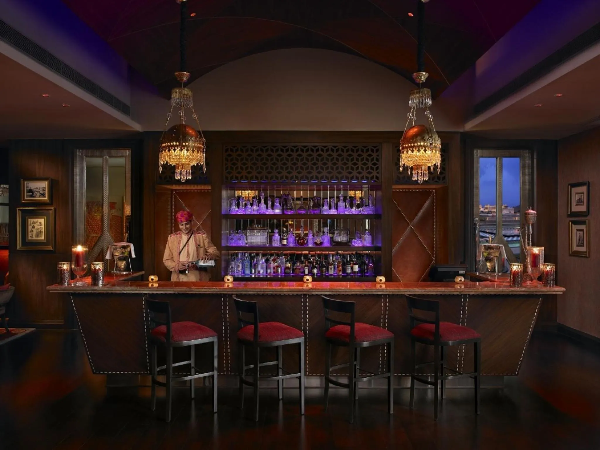 Restaurant/places to eat in The Leela Palace Udaipur