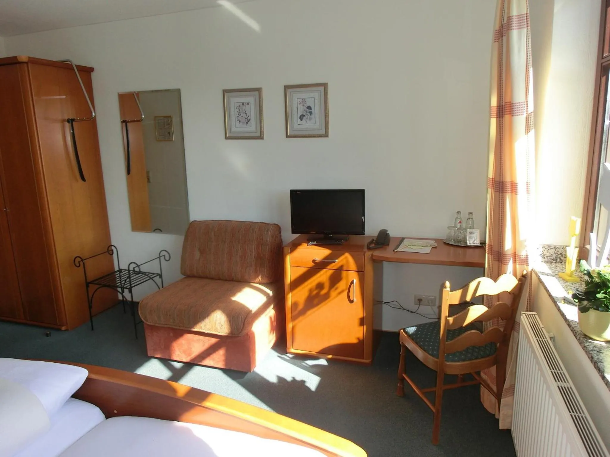 Photo of the whole room, Bed in Hotel Haus Nachtigall - B&B