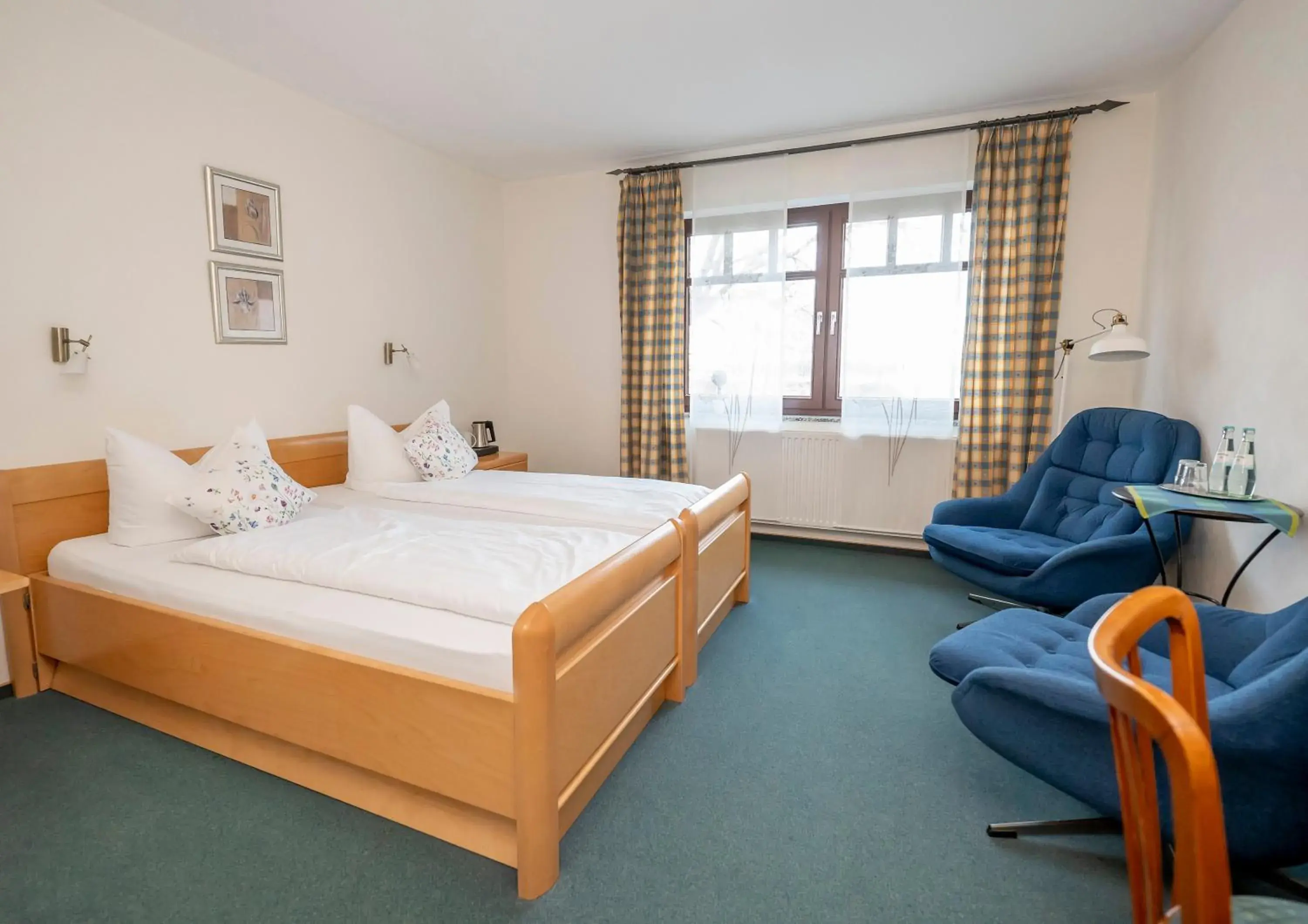 Comfort Double or Twin Room - single occupancy in Hotel Haus Nachtigall - B&B Comfort Double or Twin Room - single occupancy in Hotel Haus Nachtigall - B&B