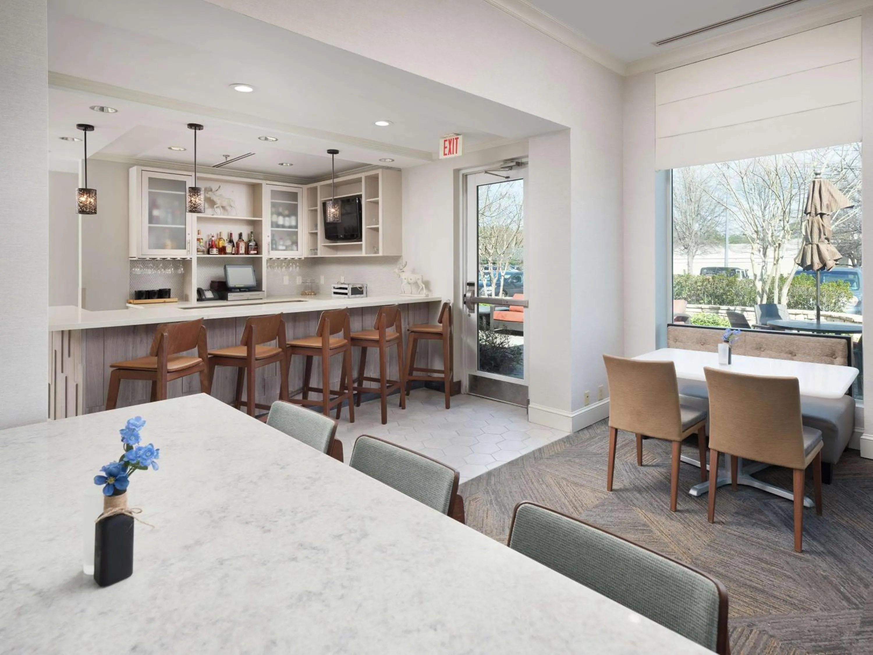 Lounge or bar in Hilton Garden Inn Atlanta NW/Kennesaw-Town Center