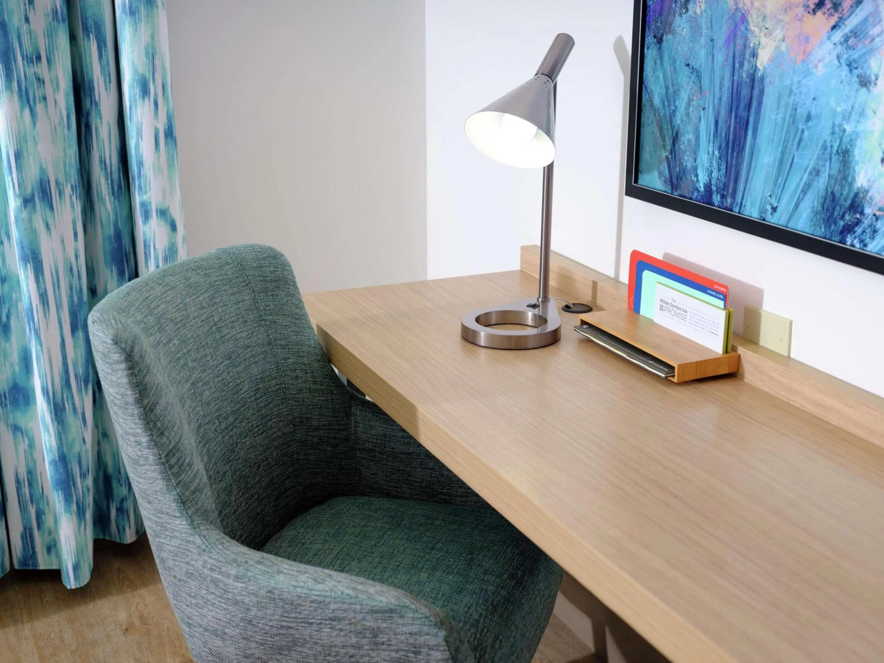 Bedroom in Hilton Garden Inn Atlanta NW/Kennesaw-Town Center