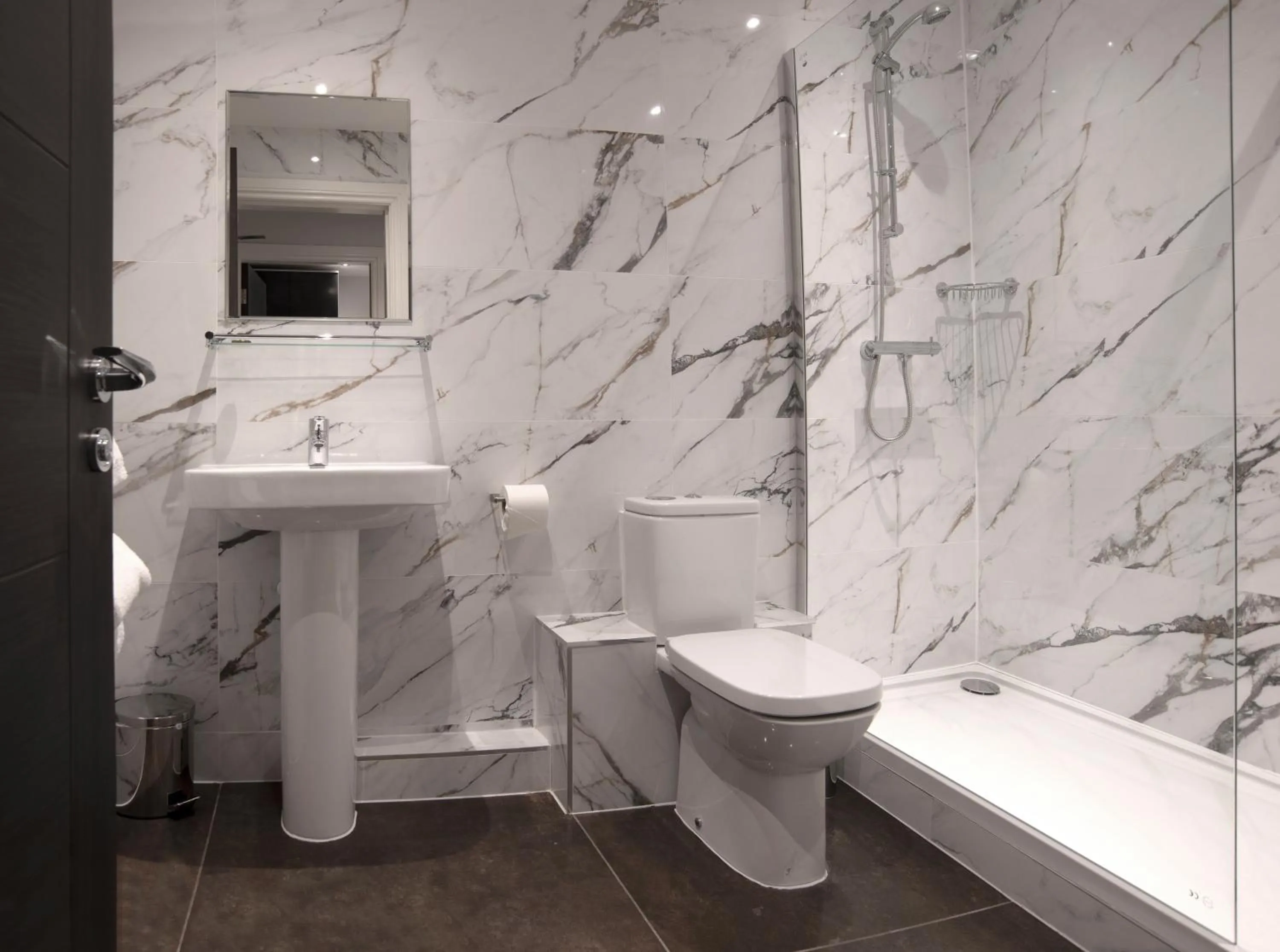 Shower in The Castle Collection 14 Cook Street