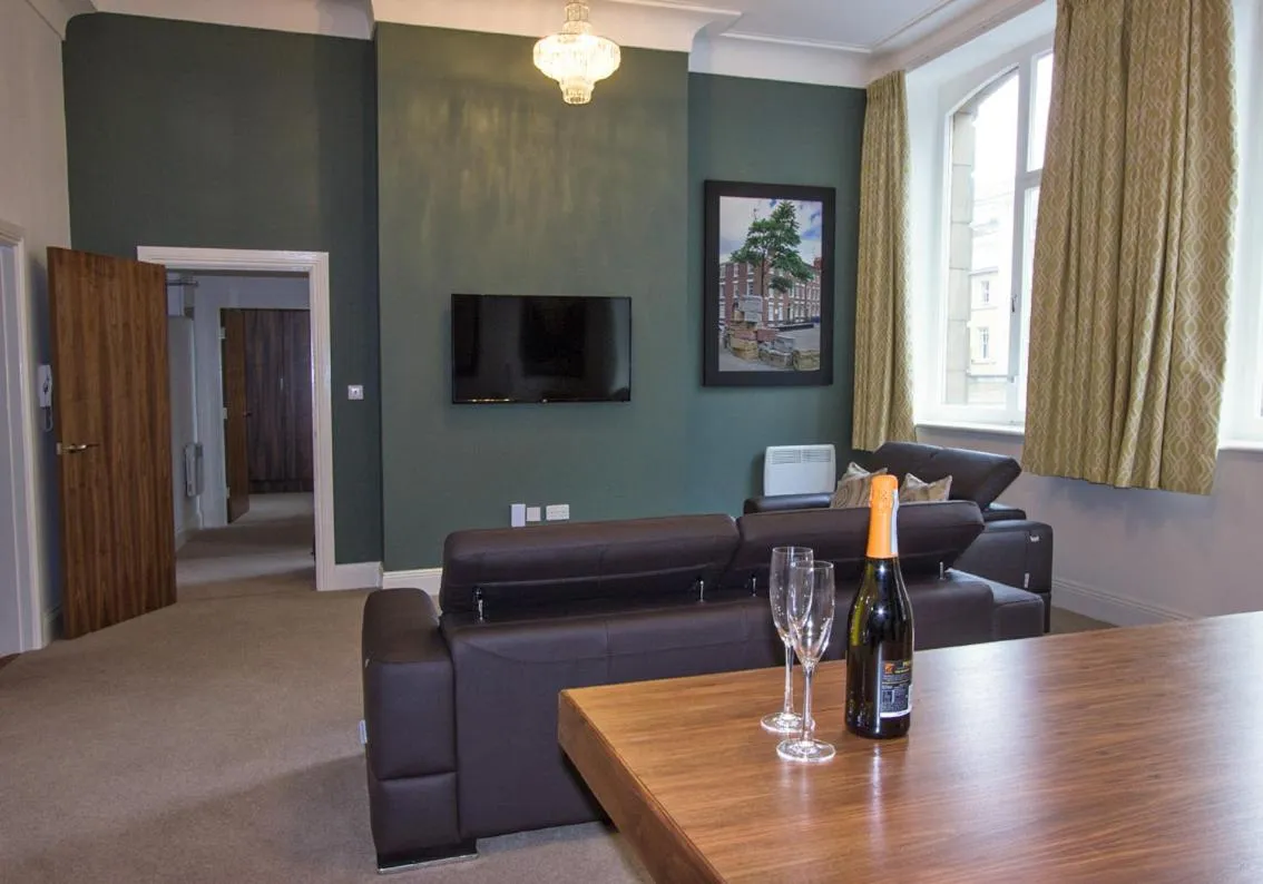 Lounge or bar in The Castle Collection 14 Cook Street