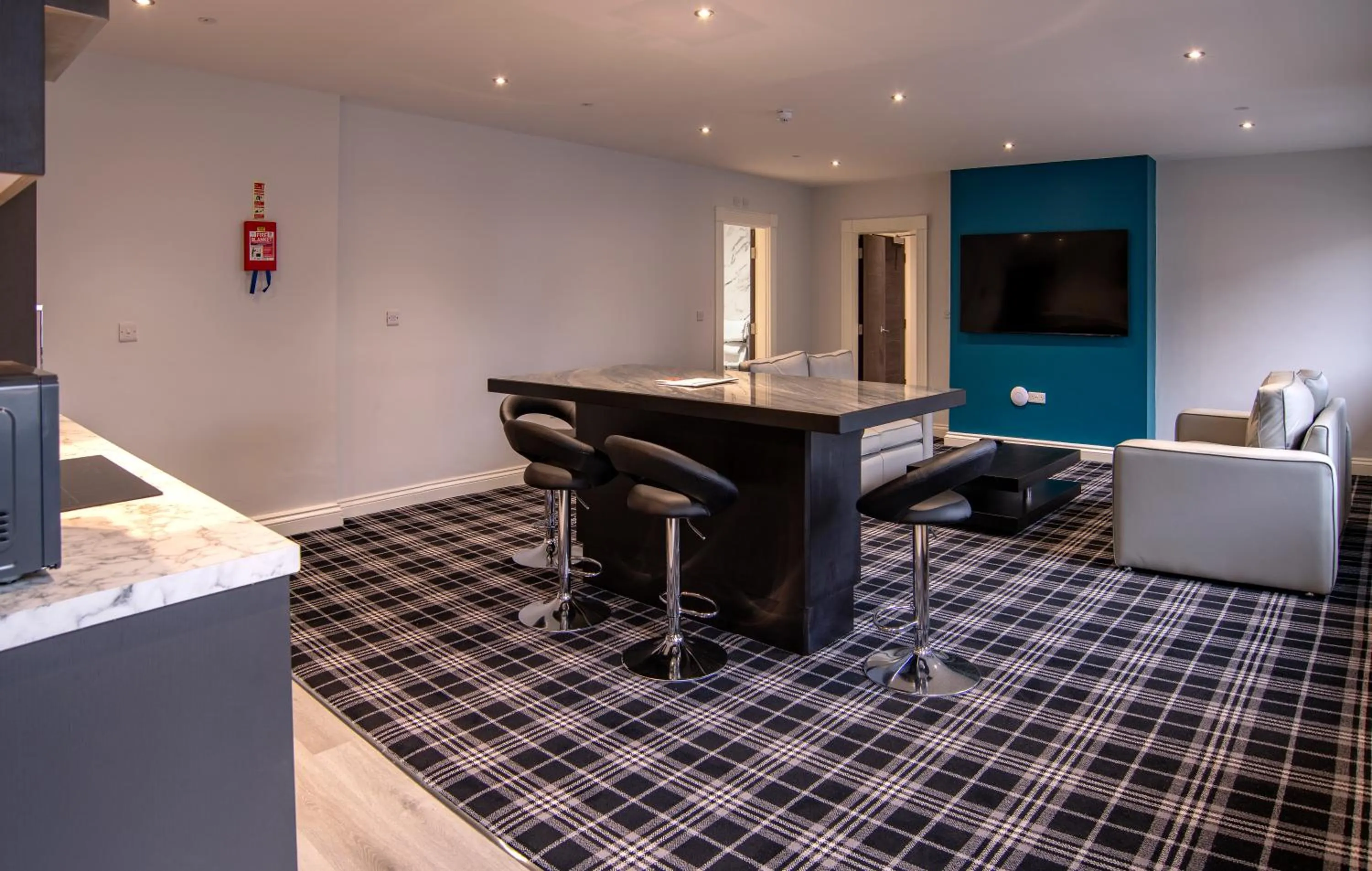 Communal lounge/ TV room in The Castle Collection 14 Cook Street