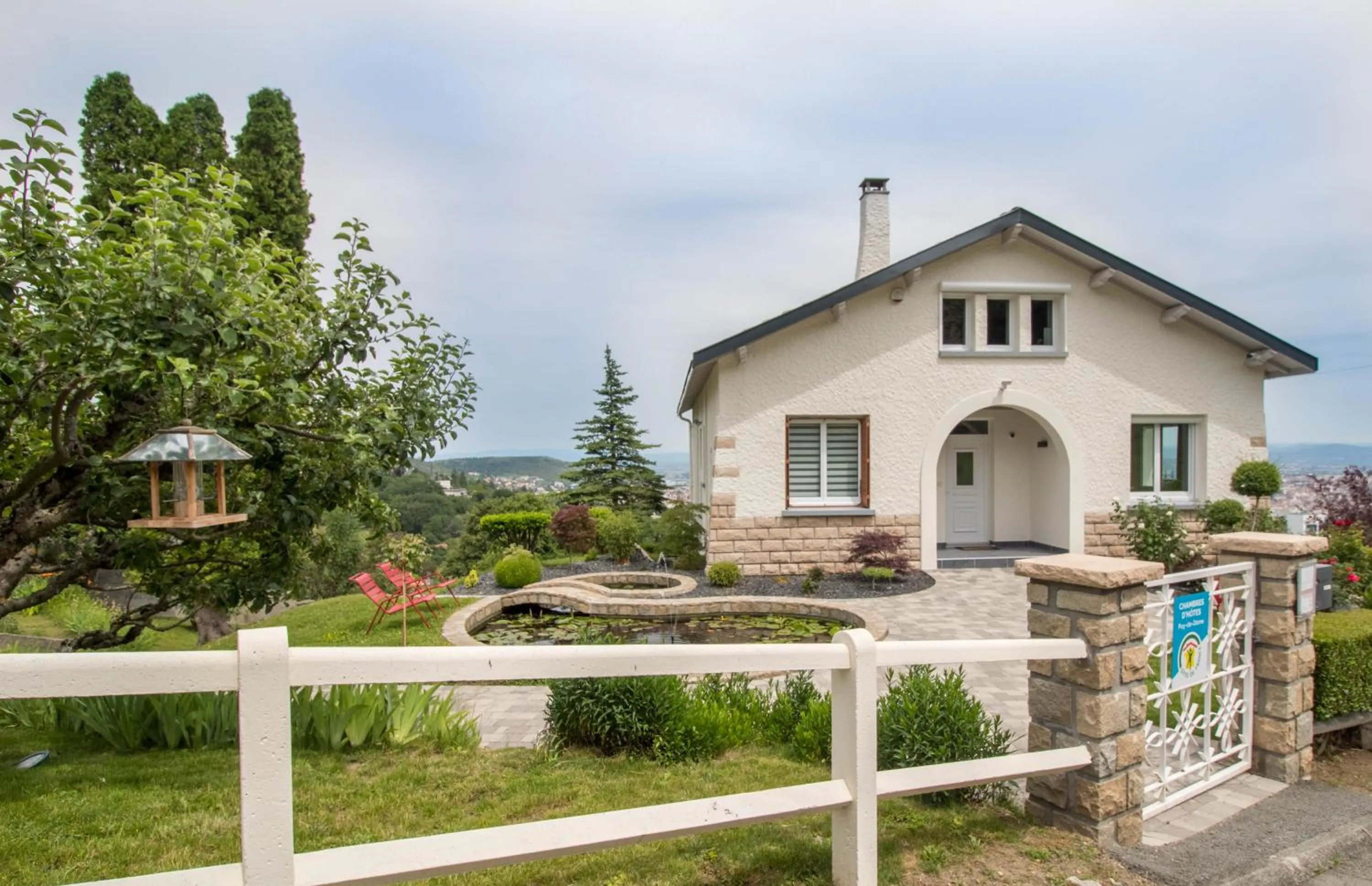 Facade/entrance in Chambres d'hôtes Villa Volcano