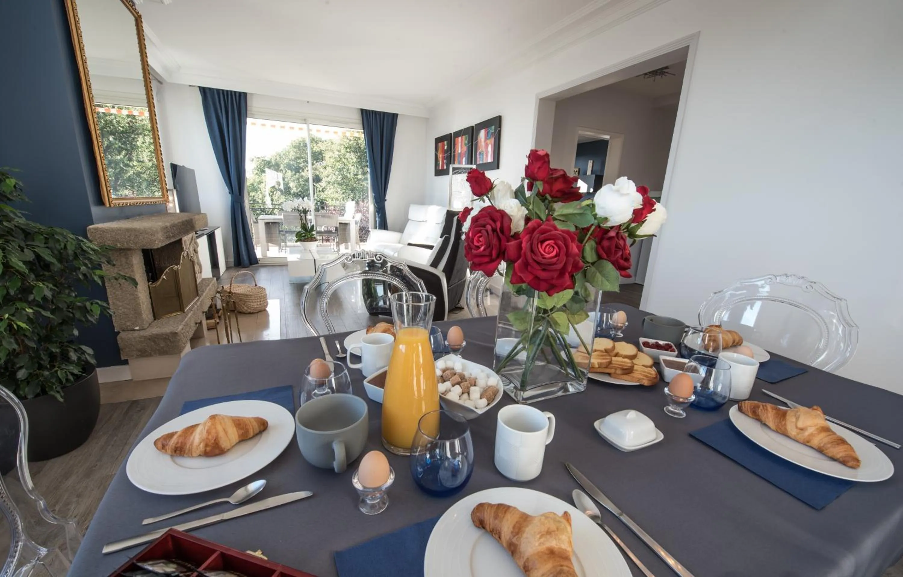 Breakfast in Chambres d'hôtes Villa Volcano