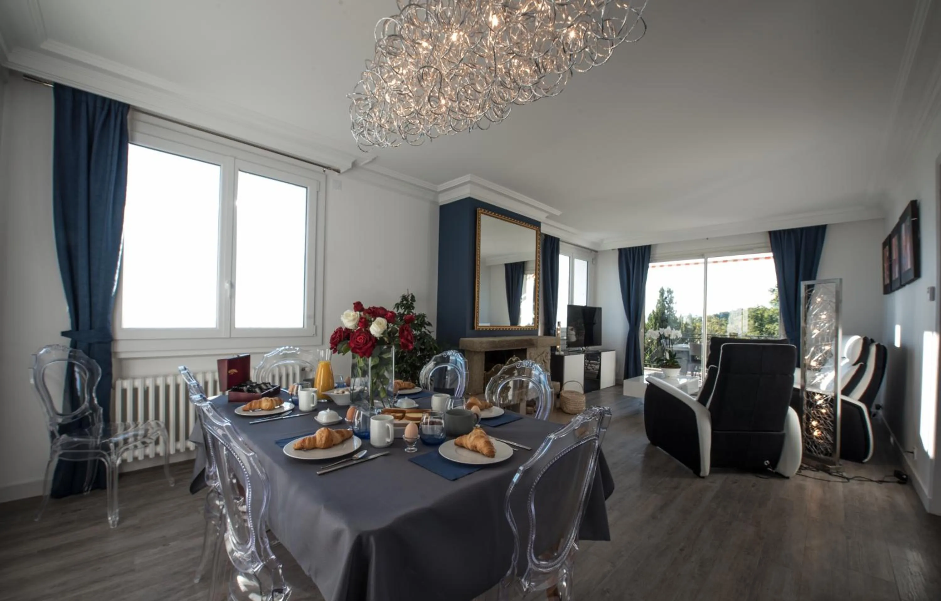 Breakfast in Chambres d'hôtes Villa Volcano