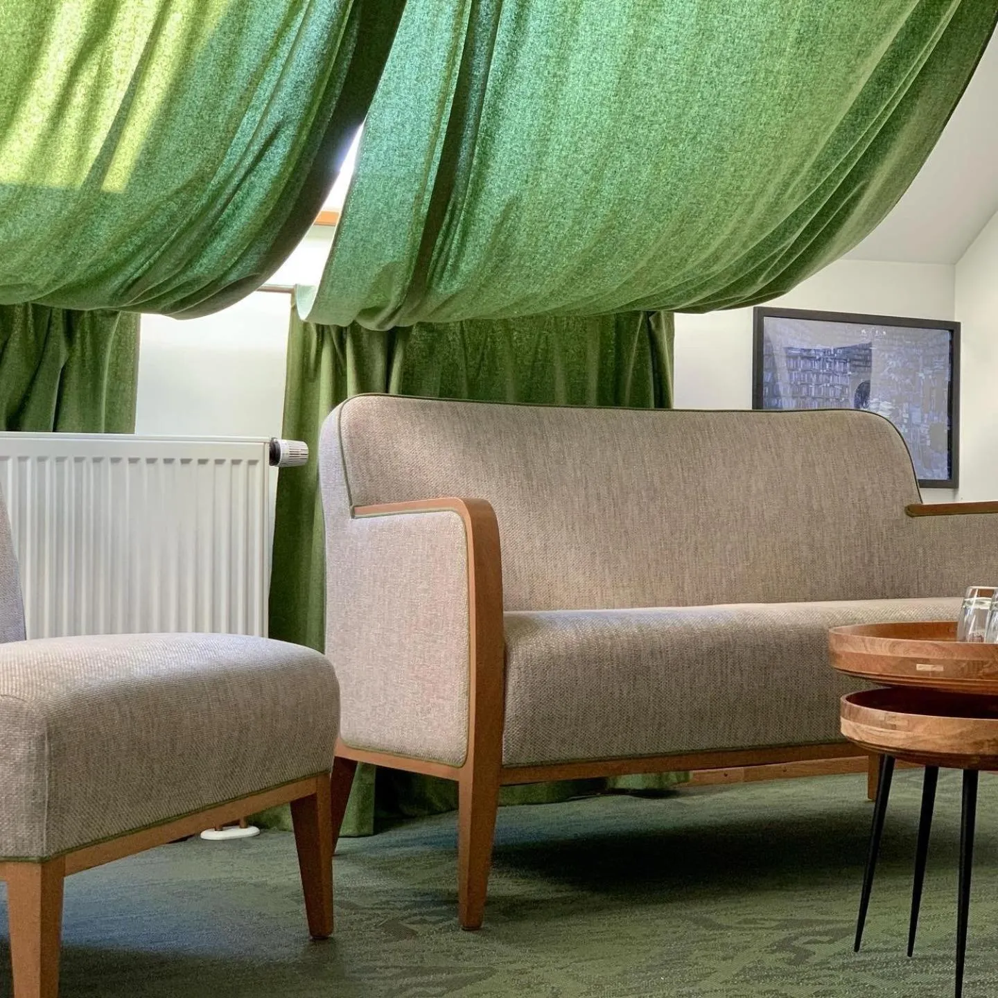 Photo of the whole room in Hotel Schöne Aussicht