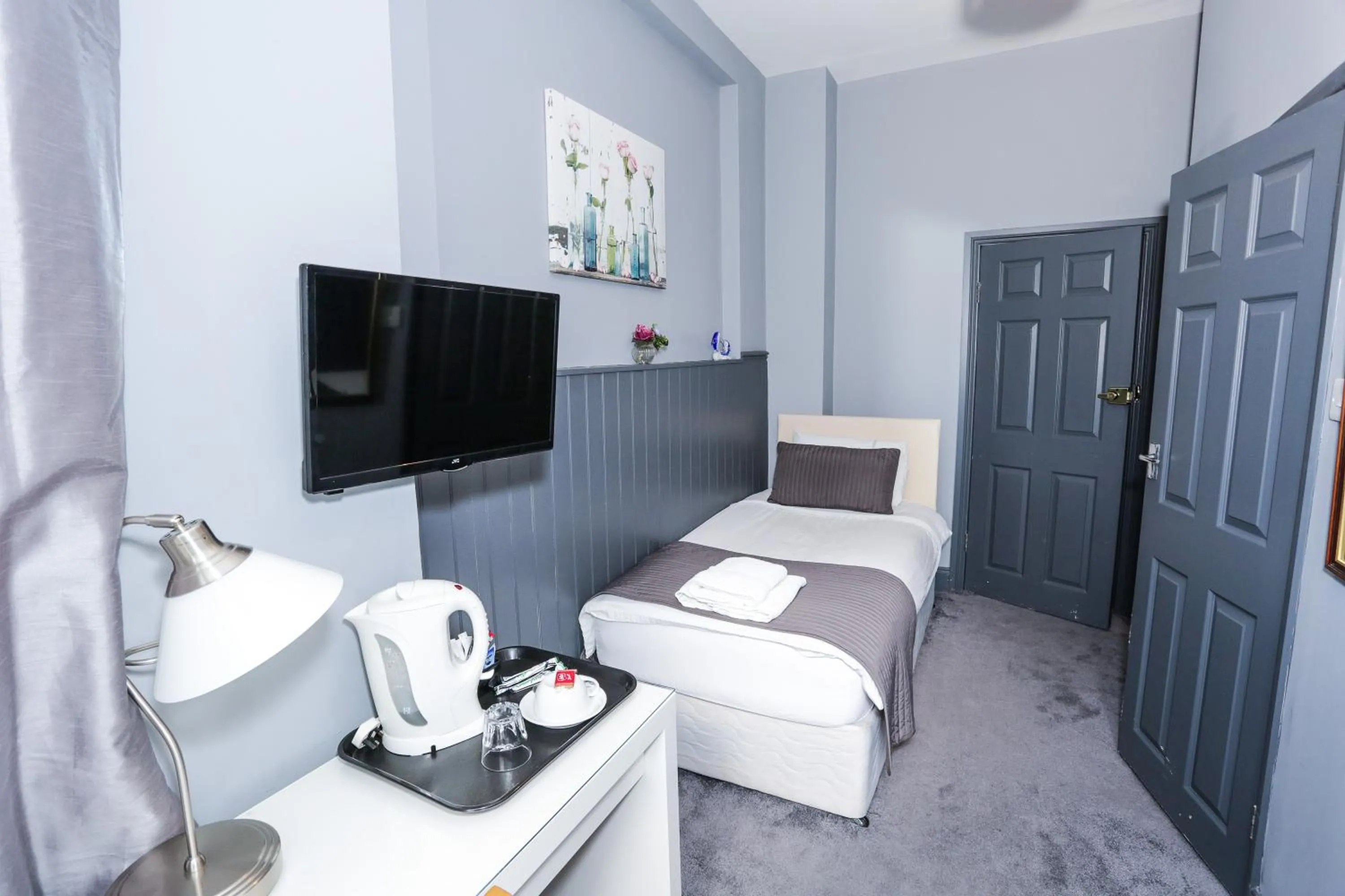 Bed in Beckenham Park Hotel