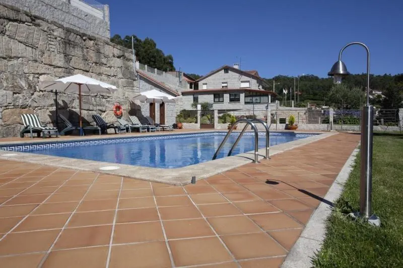 Property building in Hotel Liñares