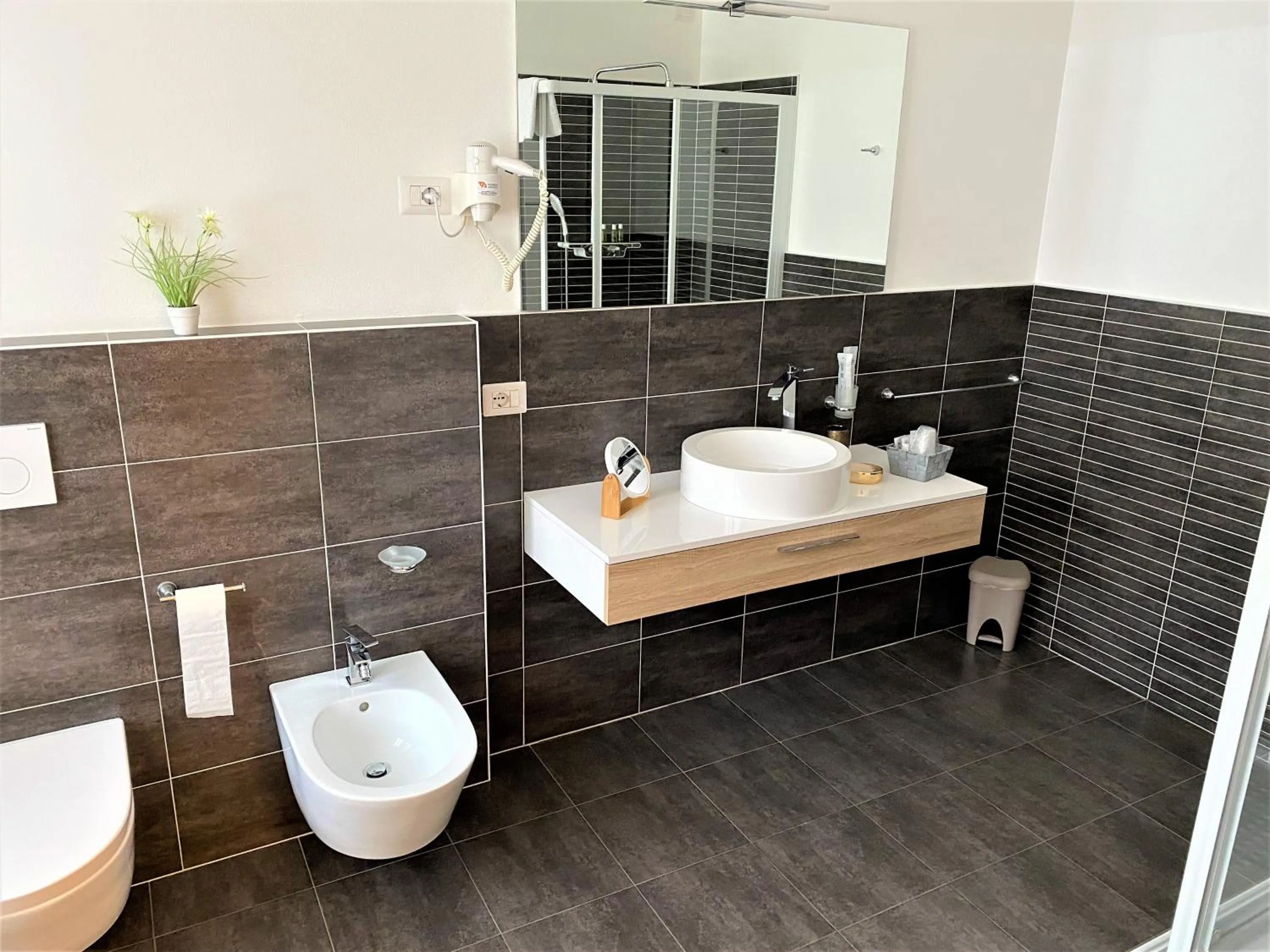 Bathroom in Hotel Trieste