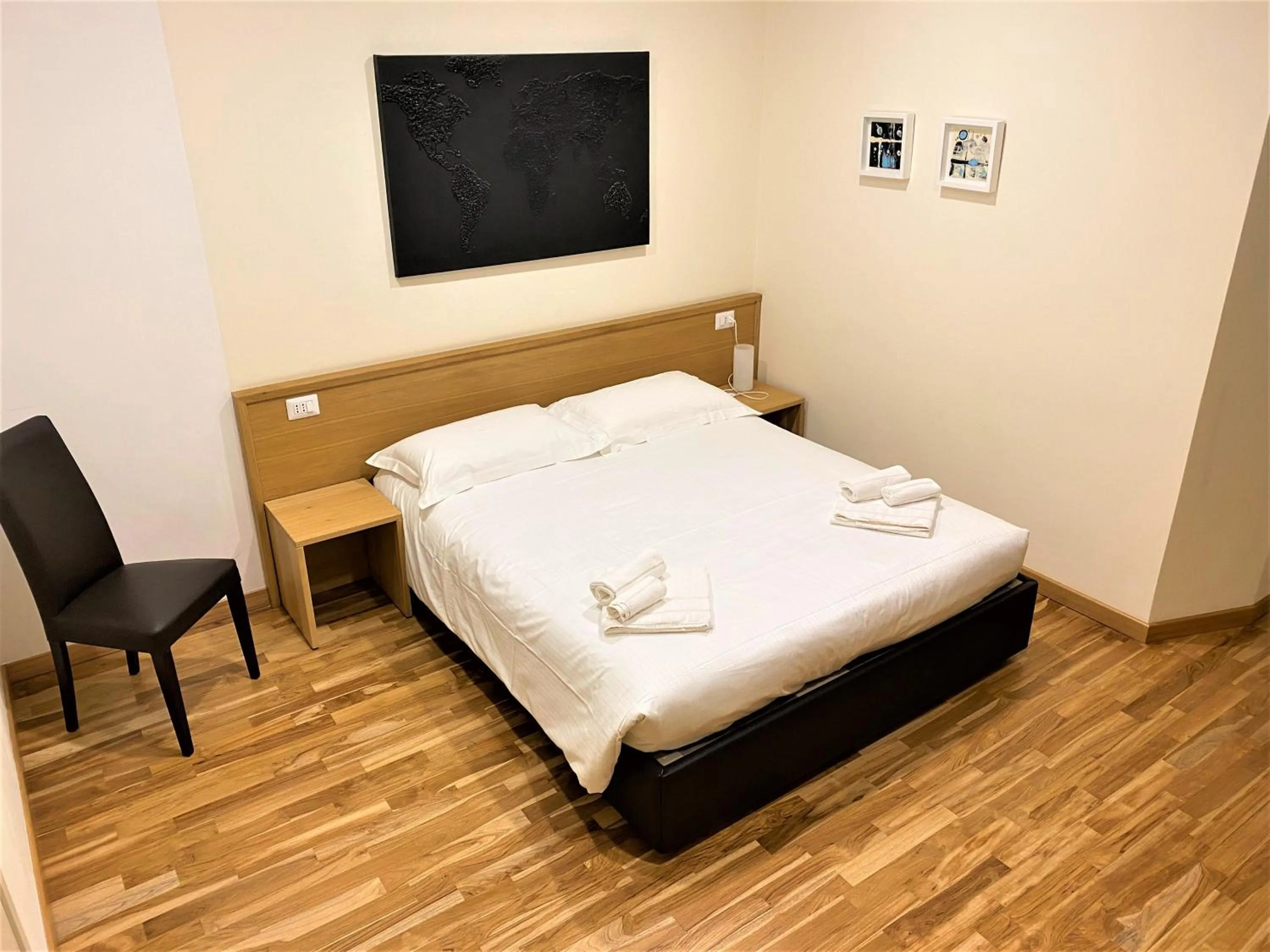 Bed in Hotel Trieste