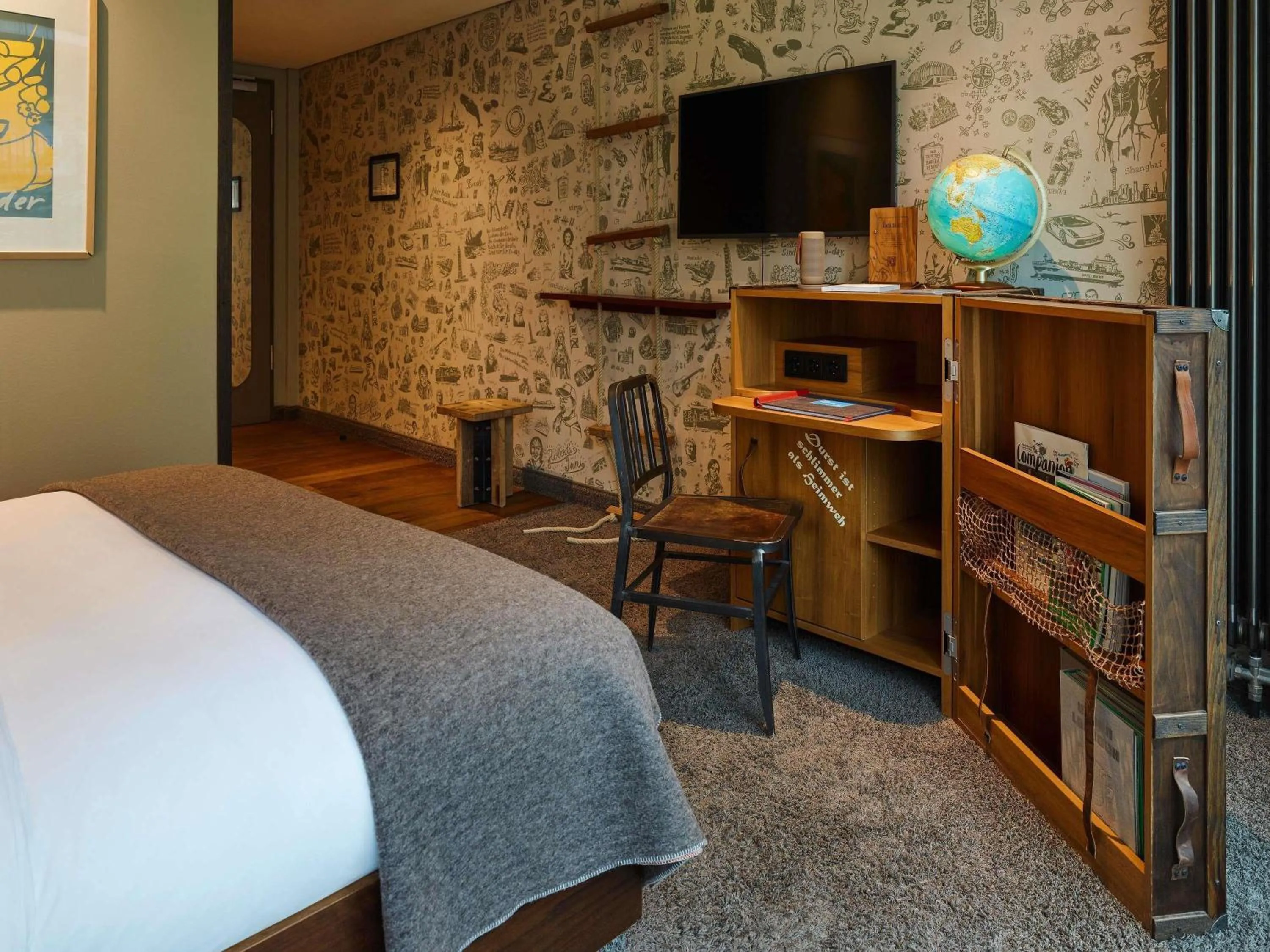 Bedroom, Bed in 25hours Hotel Hamburg HafenCity