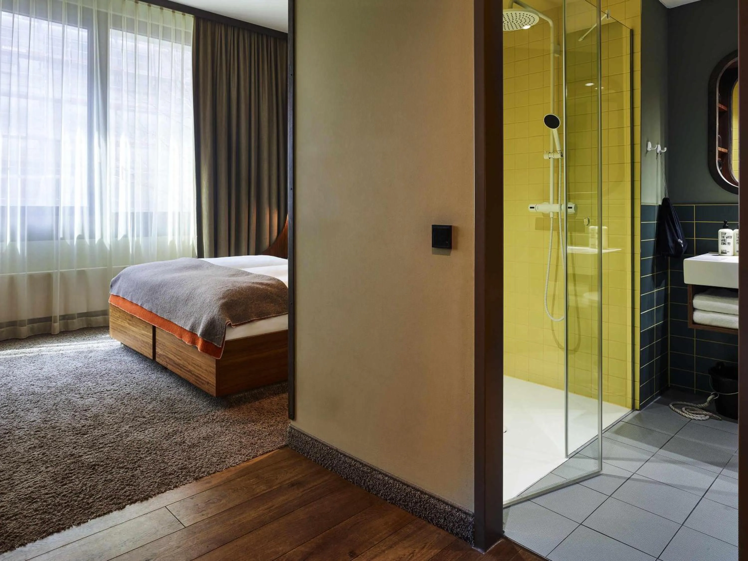 Bedroom, Bed in 25hours Hotel Hamburg HafenCity