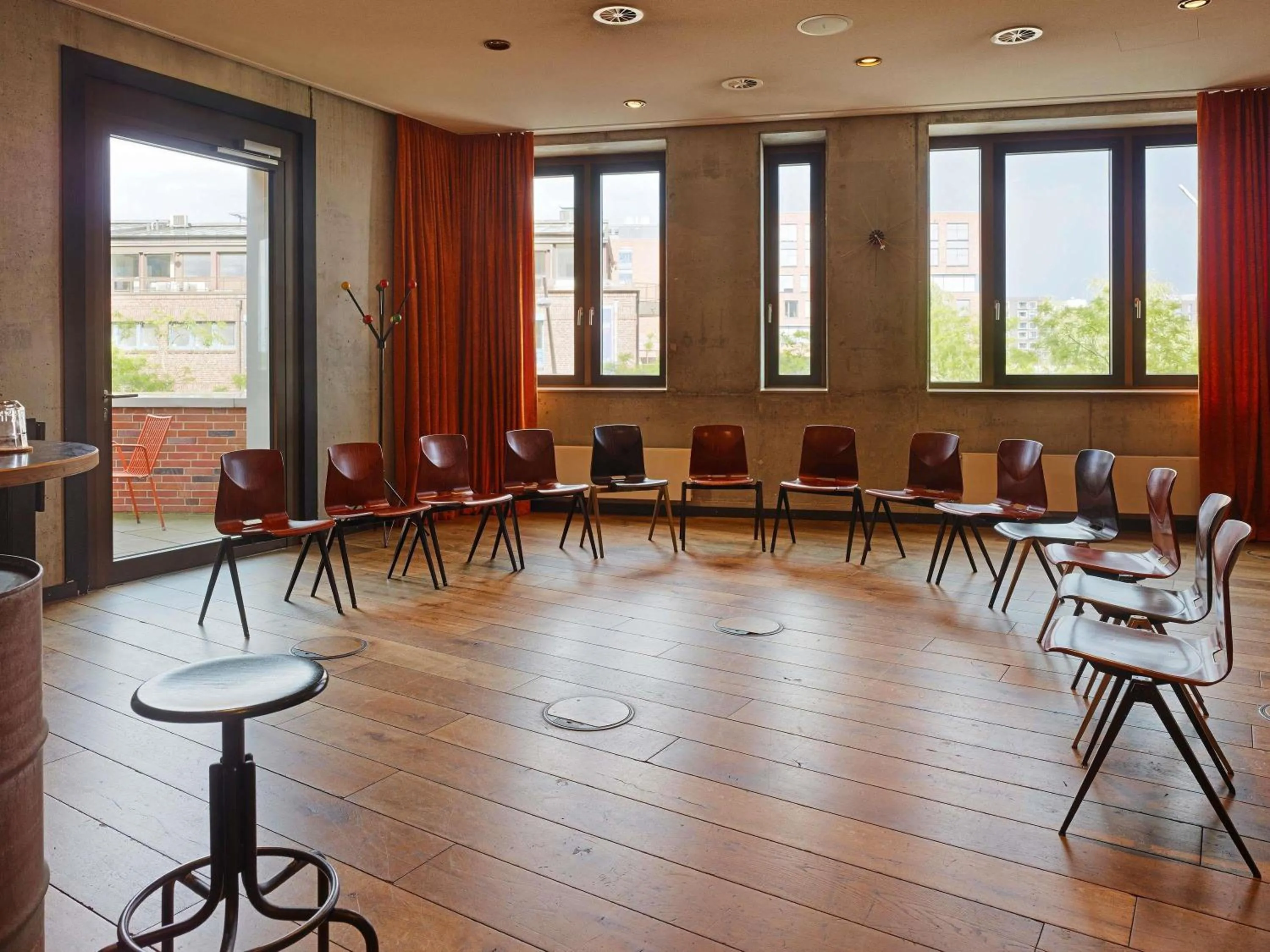 Meeting/conference room in 25hours Hotel Hamburg HafenCity