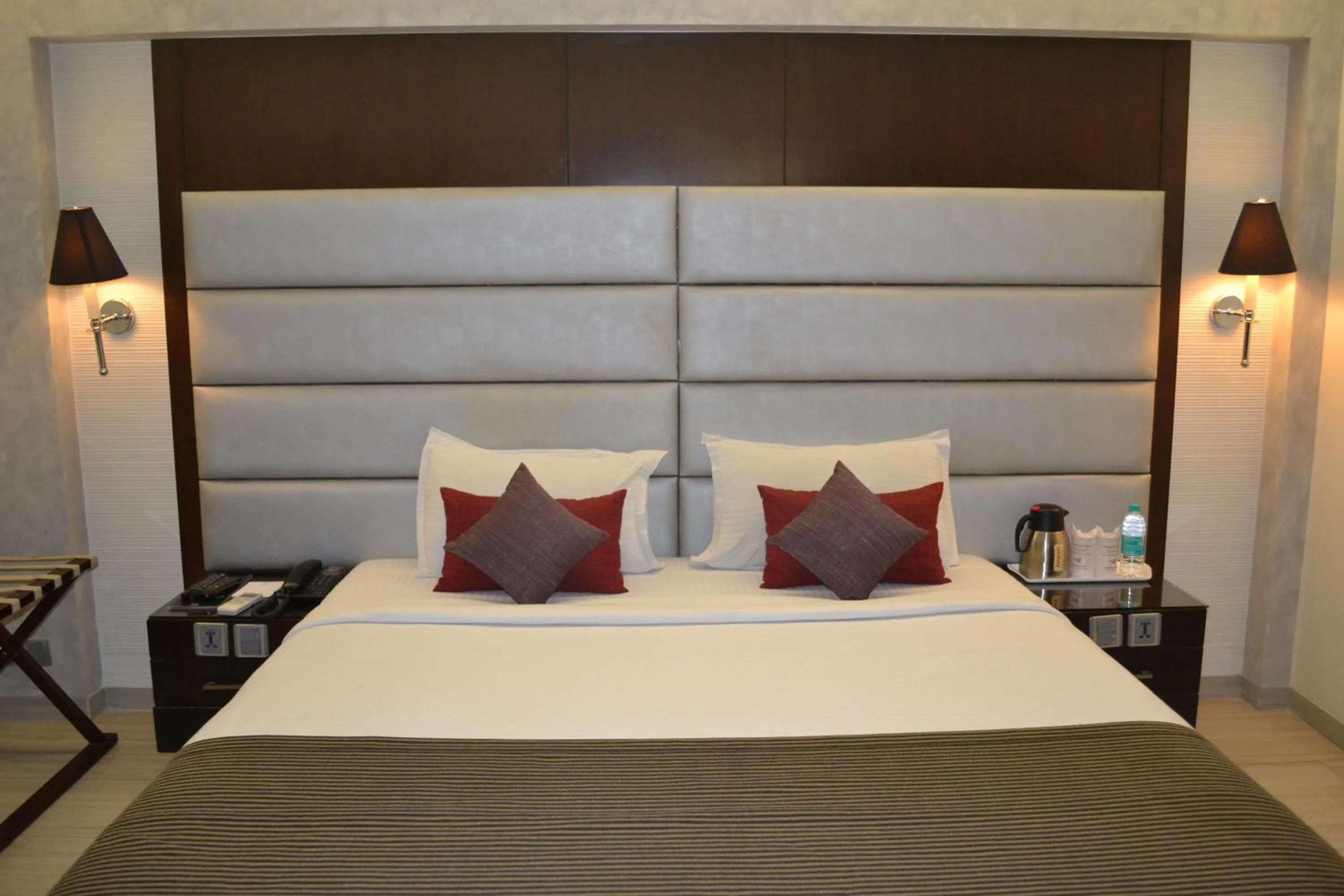 bunk bed, Bed in Southern Plaza