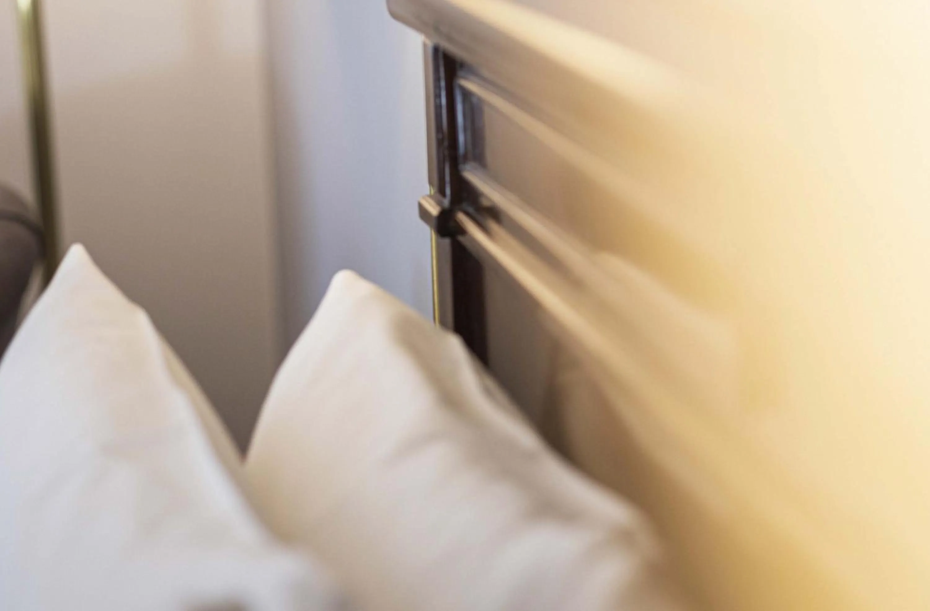 Bed in Cyan Américas Towers Hotel