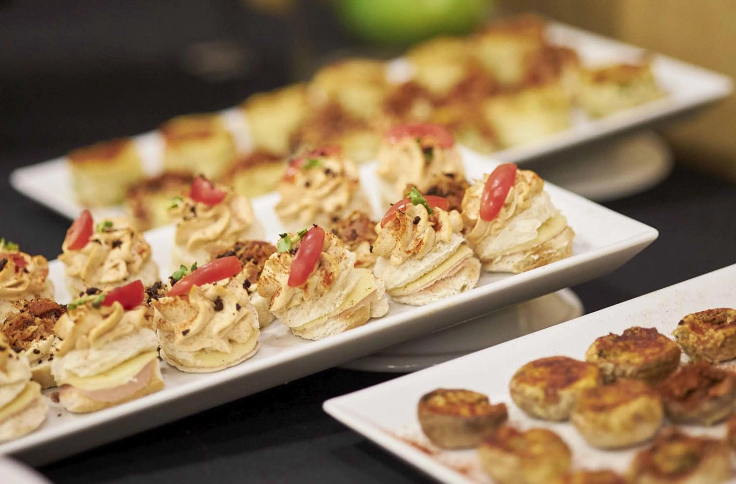 Food and drinks in Cyan Américas Towers Hotel