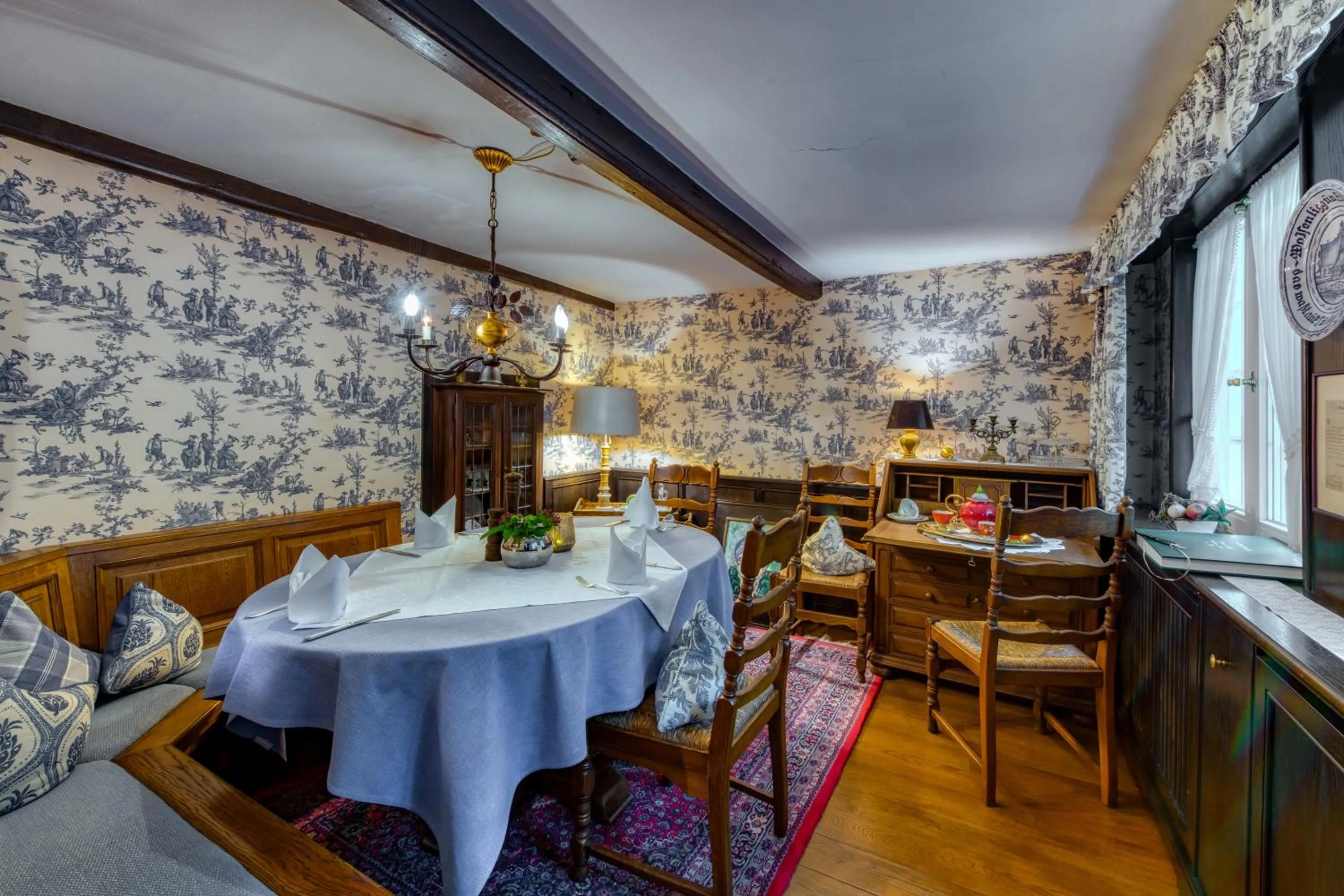 Restaurant/places to eat in Hotel Alt Vellern