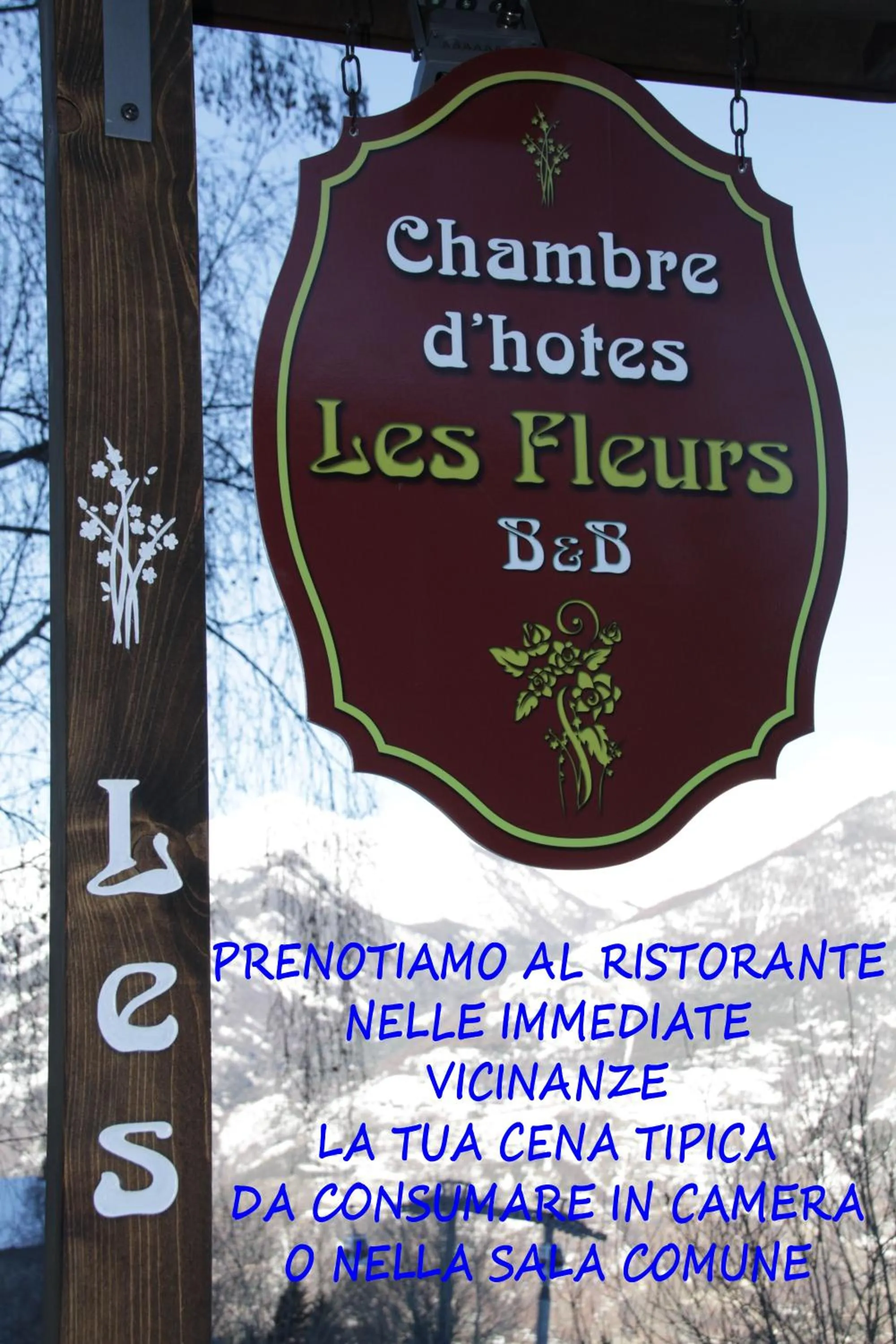 Dinner in Chambres D'Hotes Les Fleurs