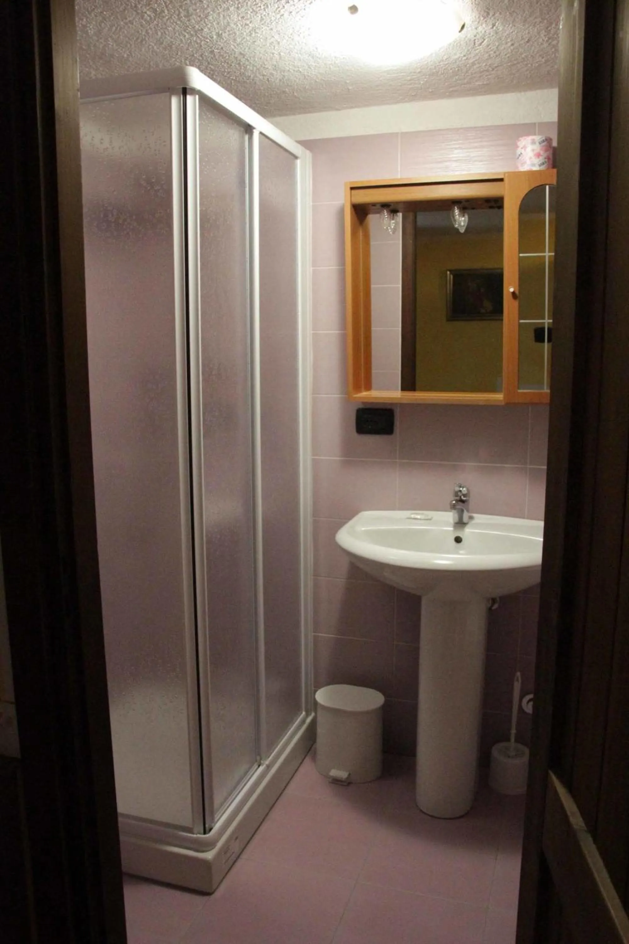 Bathroom in Chambres D'Hotes Les Fleurs